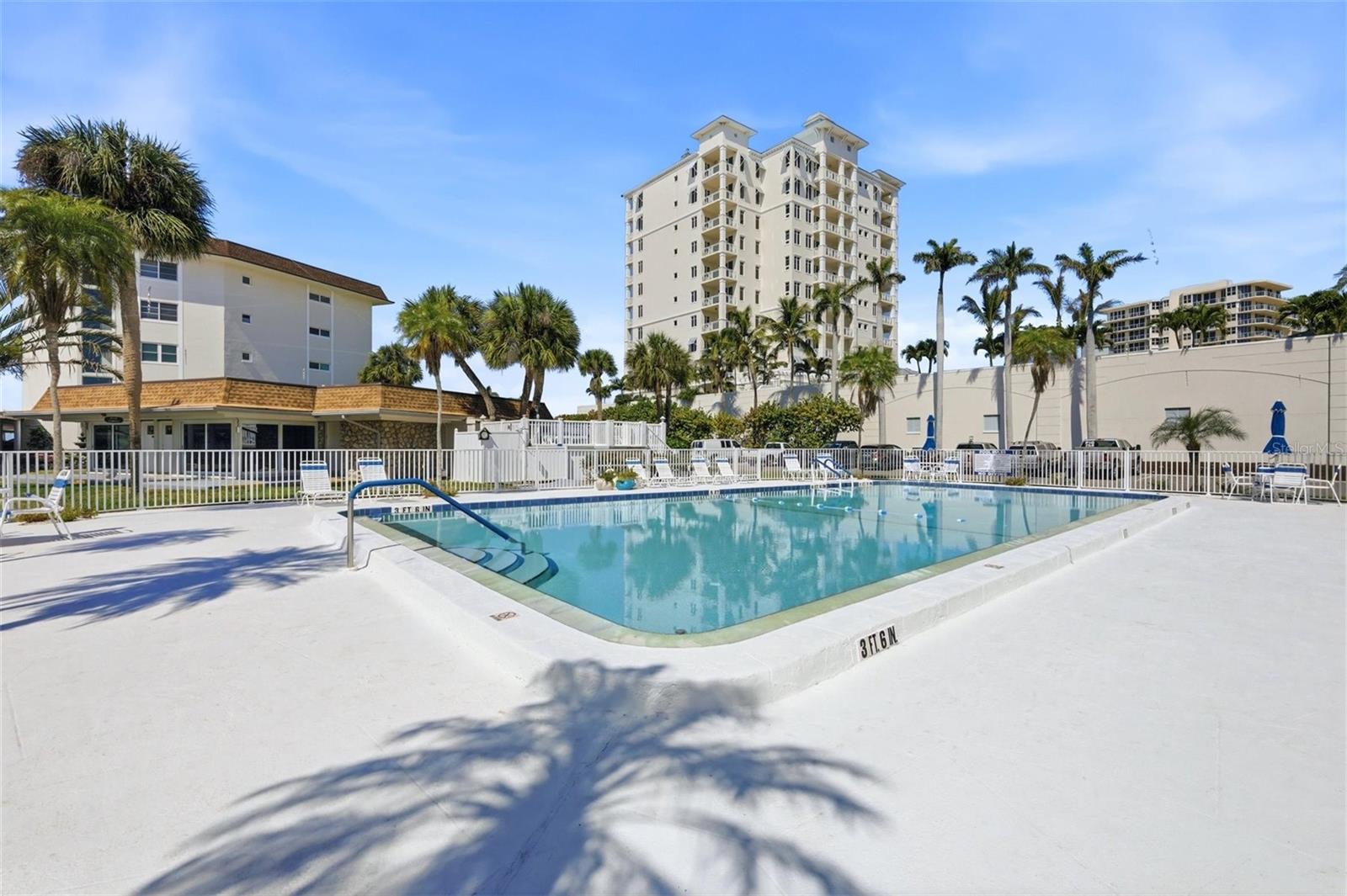 2100 BENJAMIN FRANKLIN DR #205 — photo 36