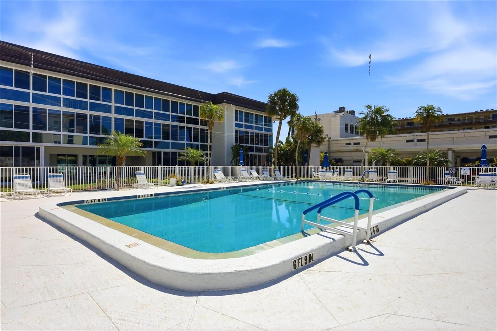 2100 BENJAMIN FRANKLIN DR #205 — photo 34