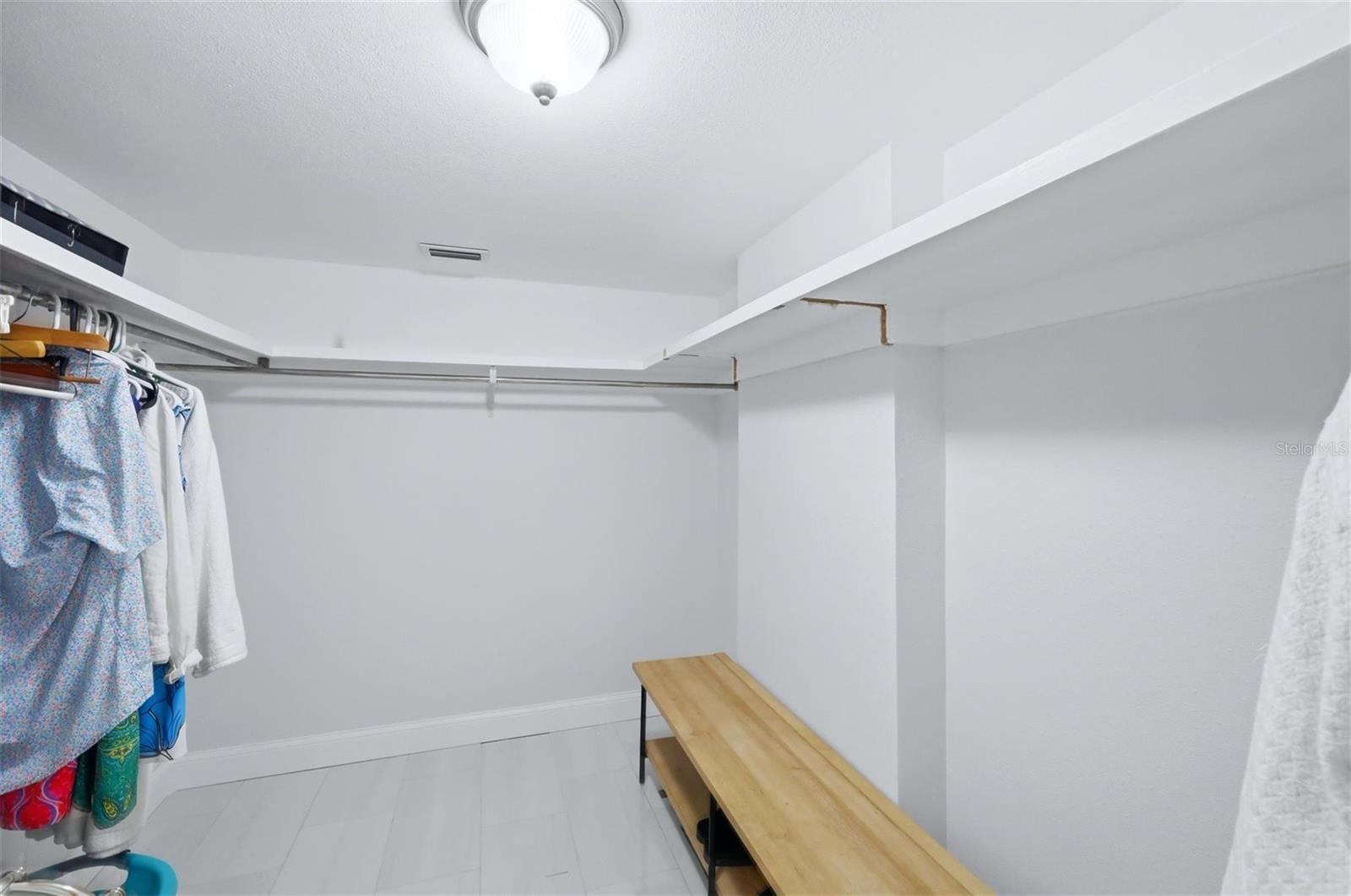 2110 BENJAMIN FRANKLIN DR #104 — photo 25