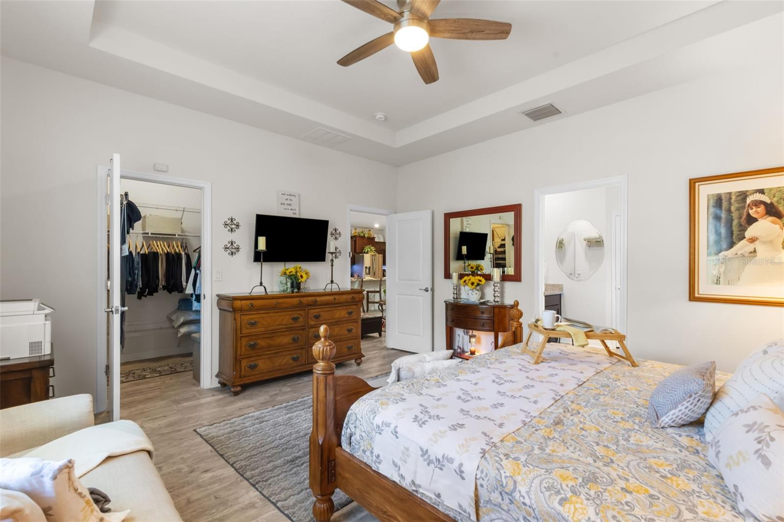 12421 EASTPOINTE DR — photo 36