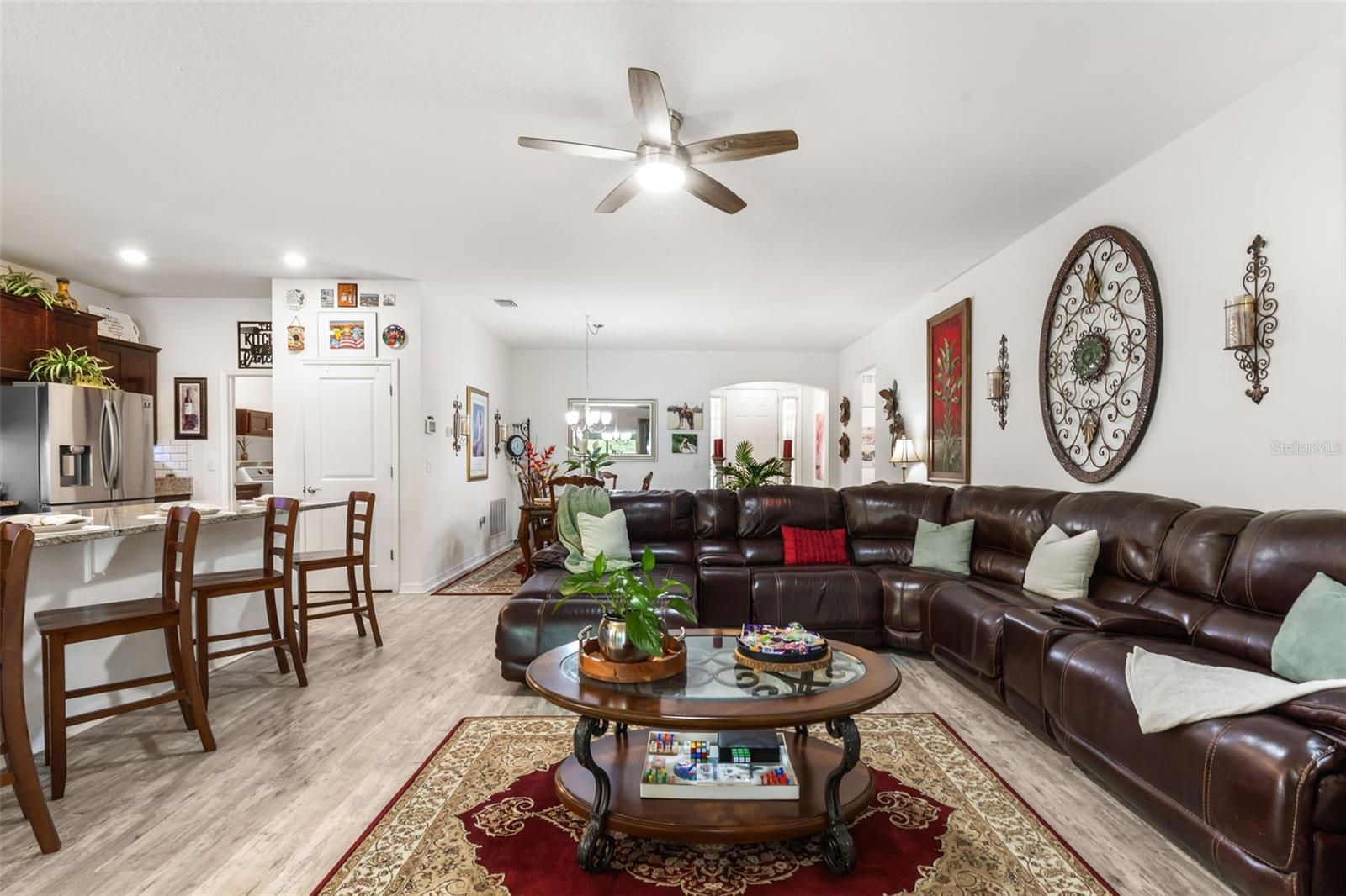 12421 EASTPOINTE DR — photo 24