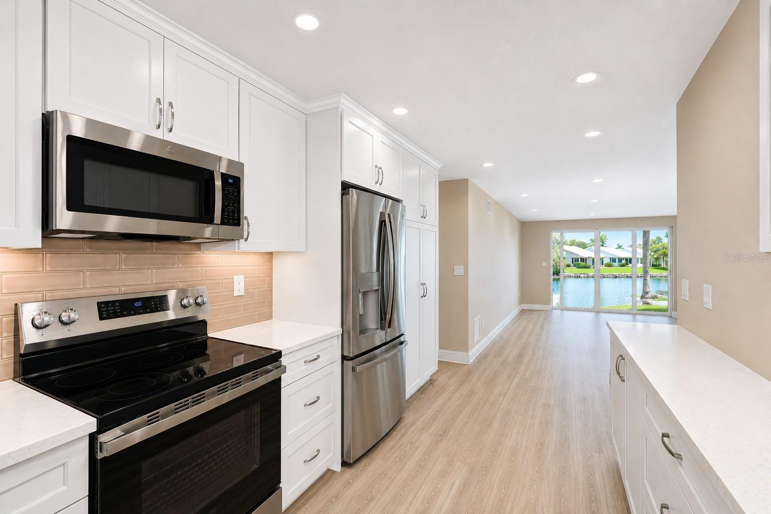 4857 INDEPENDENCE DR — photo 18