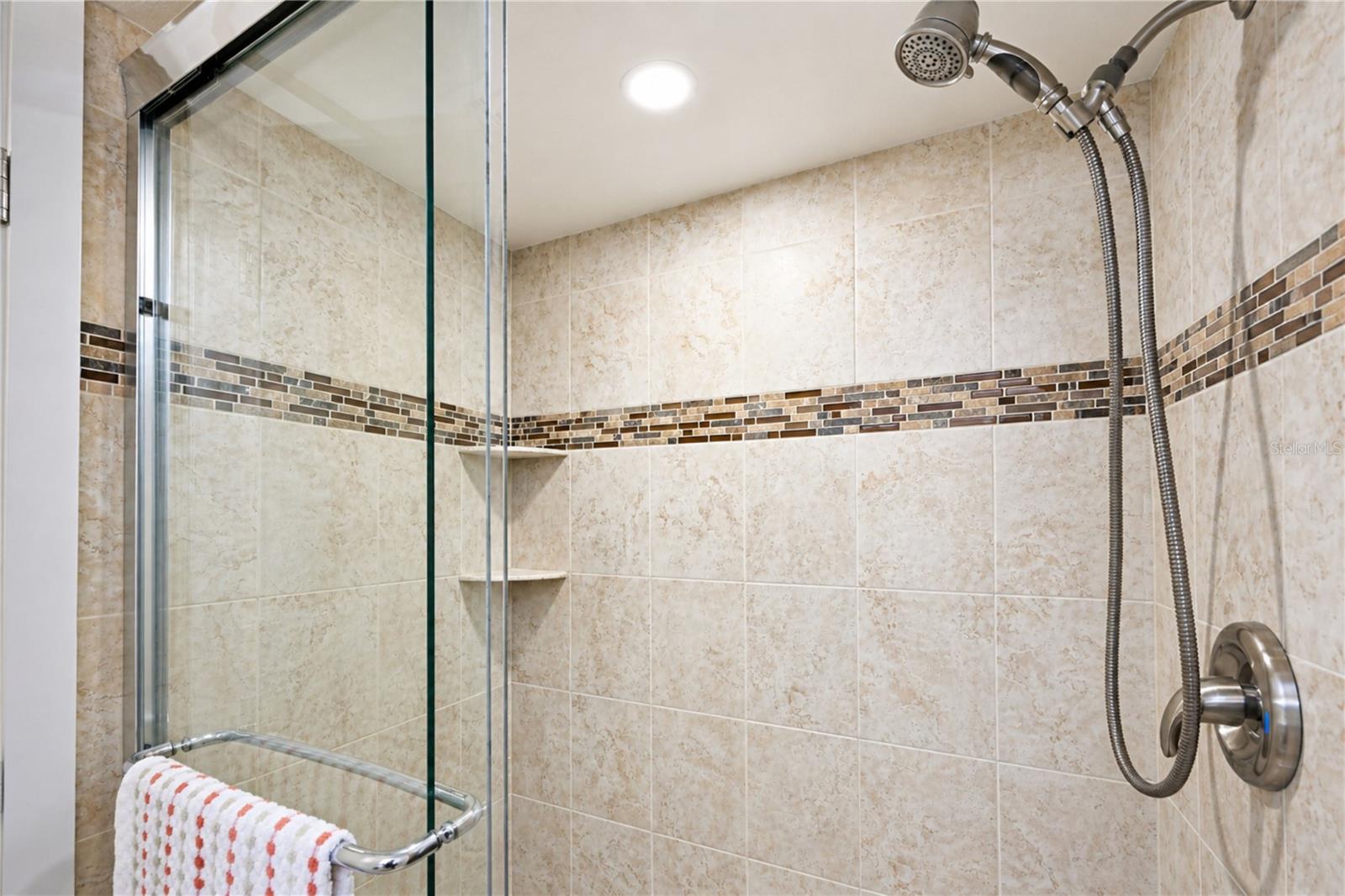 4857 INDEPENDENCE DR — photo 22
