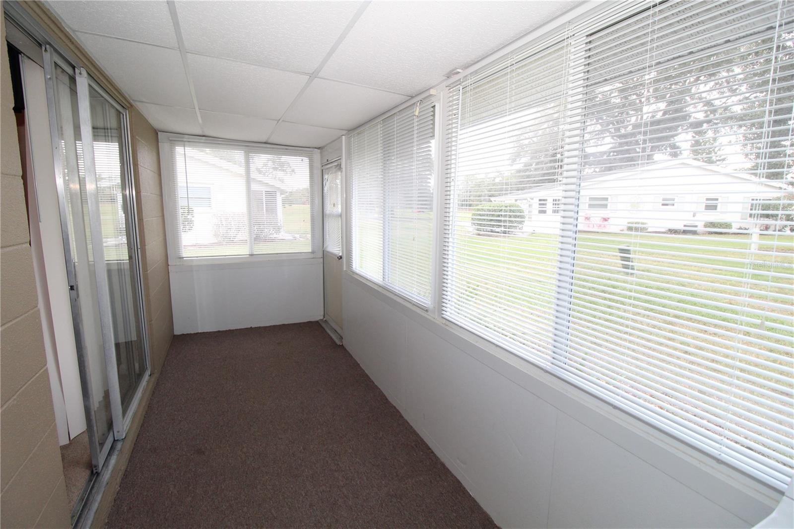 2202 CLUBHOUSE DR #185 — photo 23