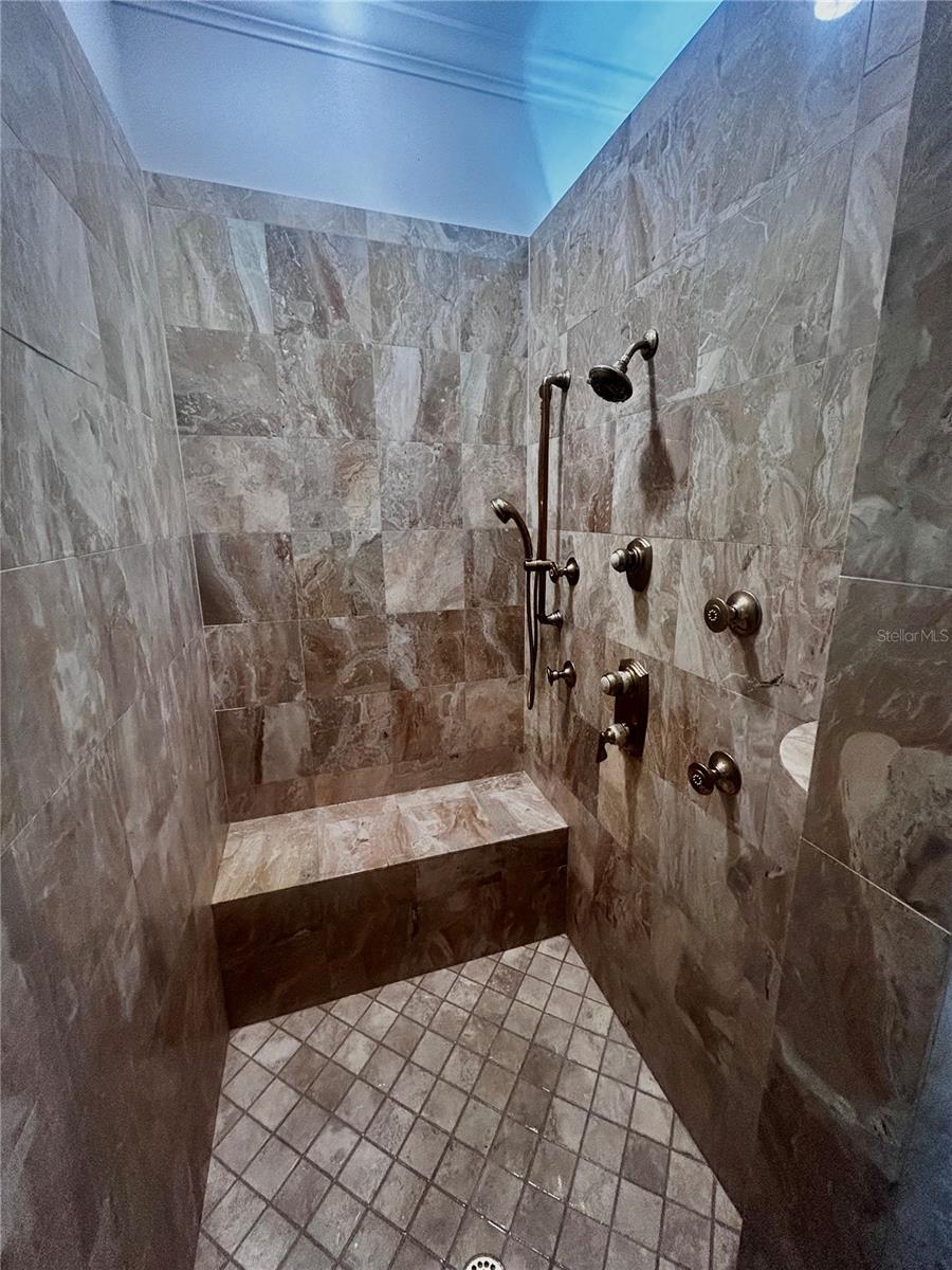 9110 DEER CT — photo 19