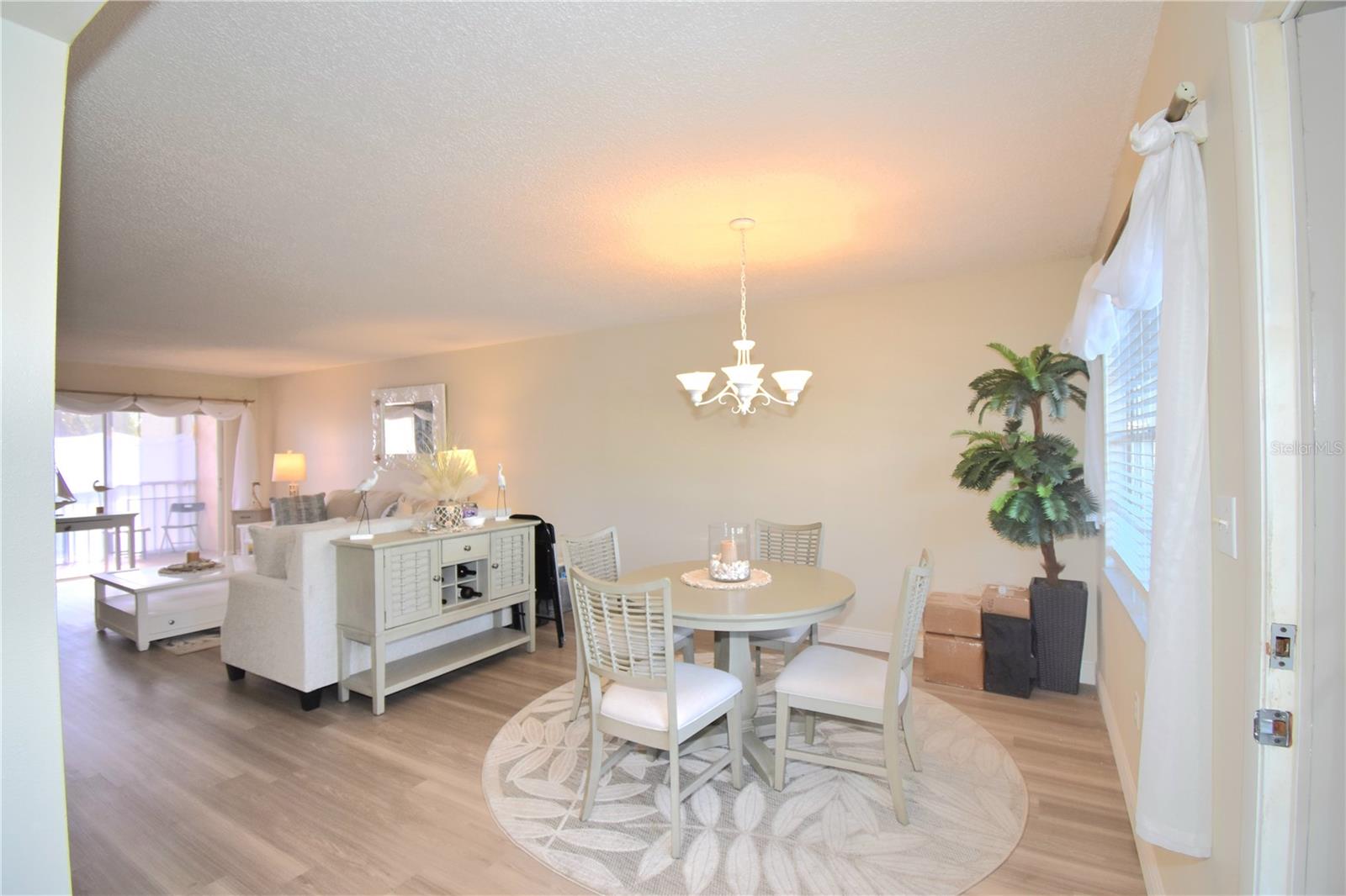 952 VIRGINIA ST #209 — photo 5