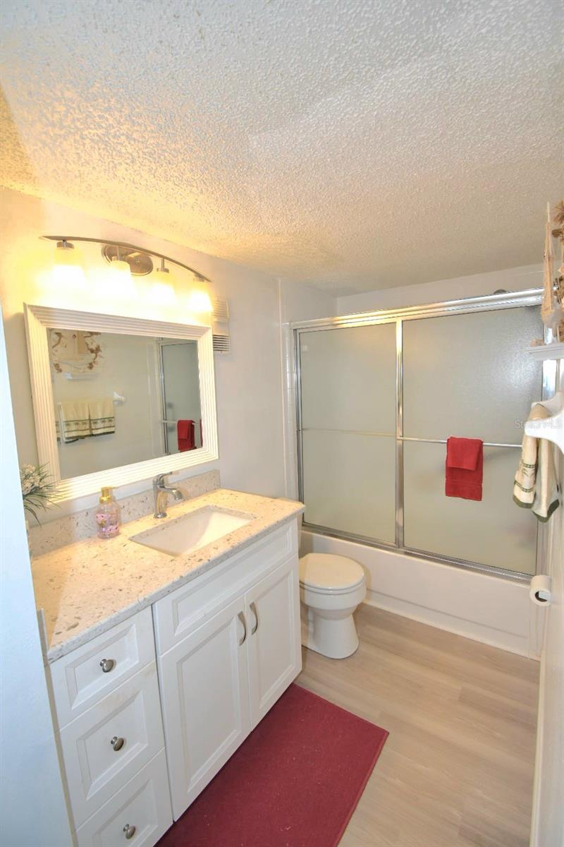 952 VIRGINIA ST #209 — photo 11
