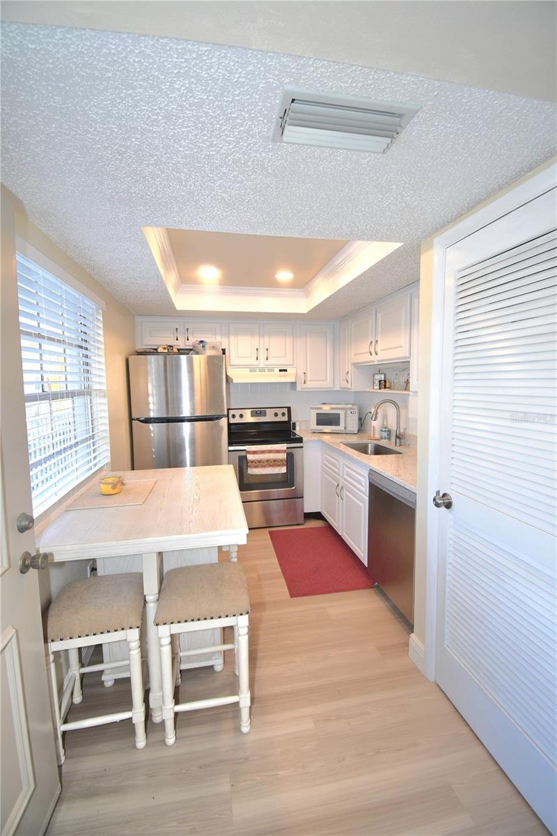 952 VIRGINIA ST #209 — photo 3