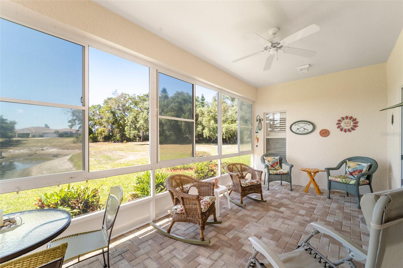 2815 WOOD POINTE DR — photo 34
