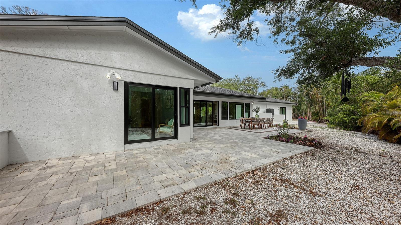 7345 PINE NEEDLE RD — photo 58