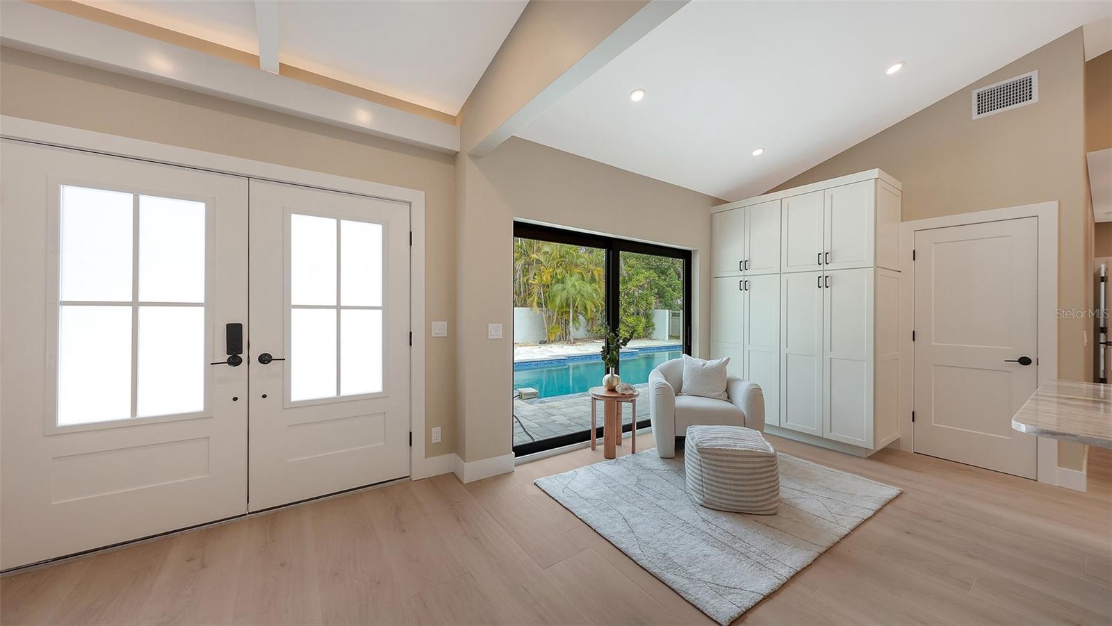 7345 PINE NEEDLE RD — photo 24