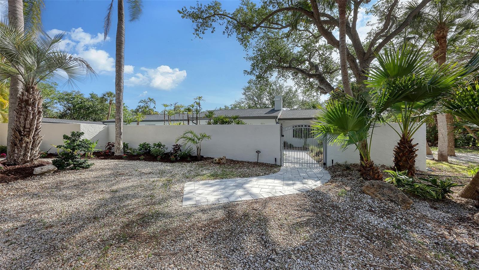 7345 PINE NEEDLE RD — photo 2