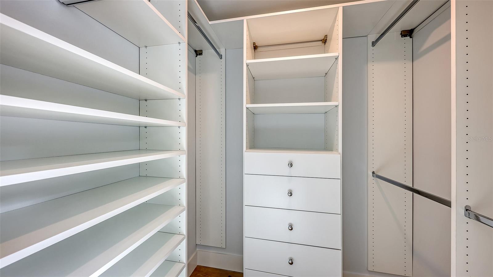 7345 PINE NEEDLE RD — photo 37