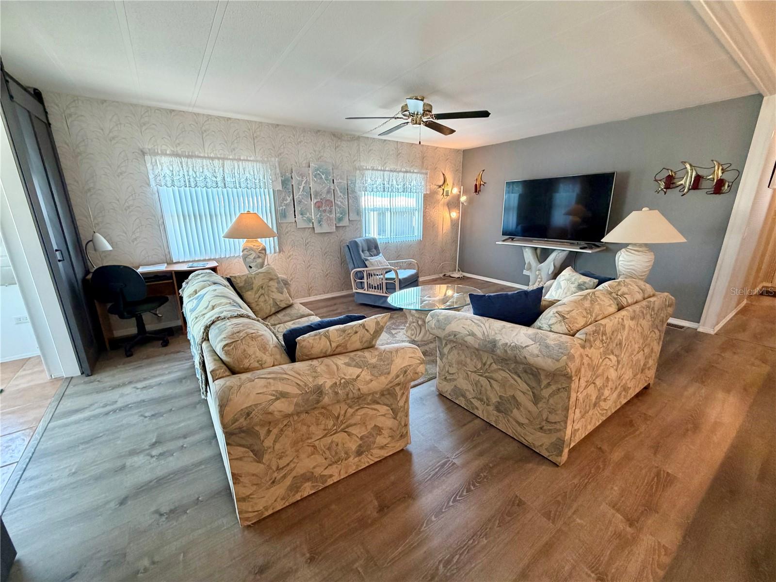 34540 VIOLET DR N — photo 8