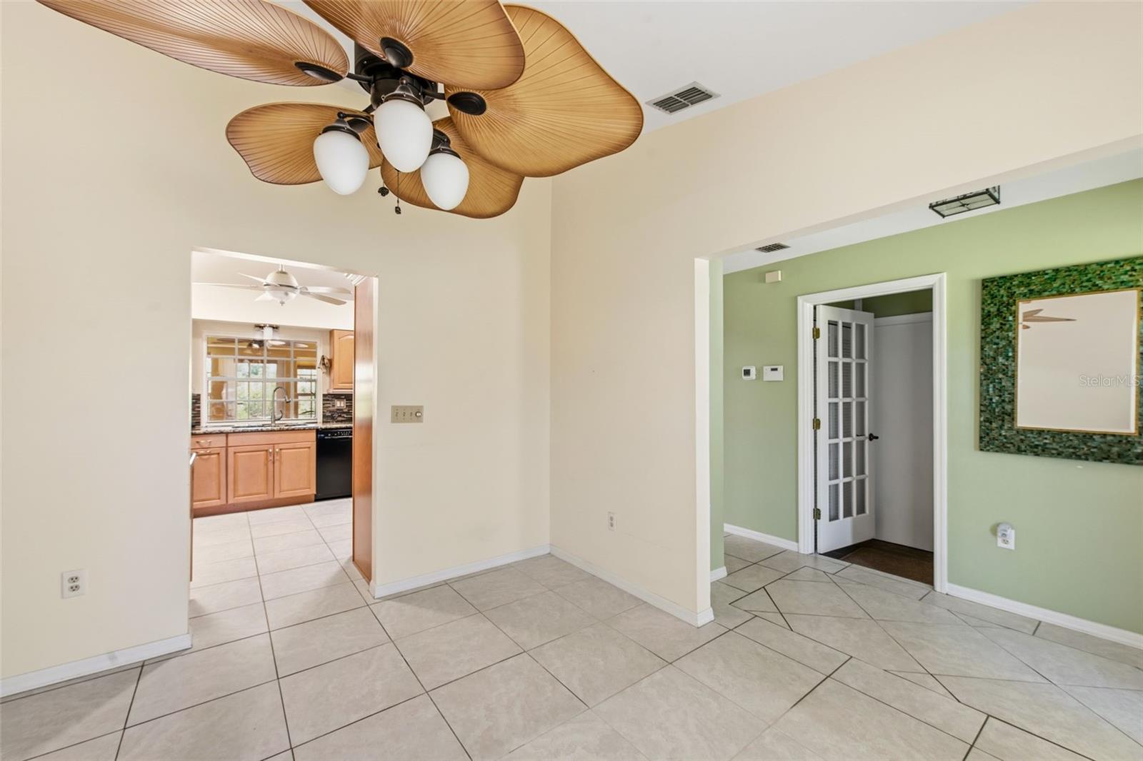 880 LEMON BAY DR — photo 37