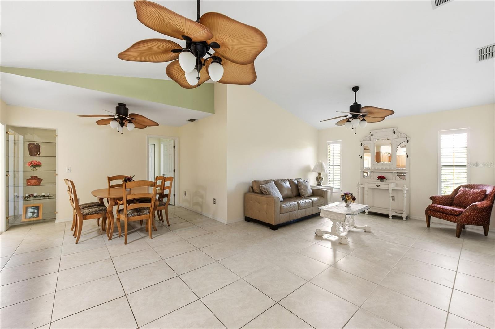 880 LEMON BAY DR — photo 30
