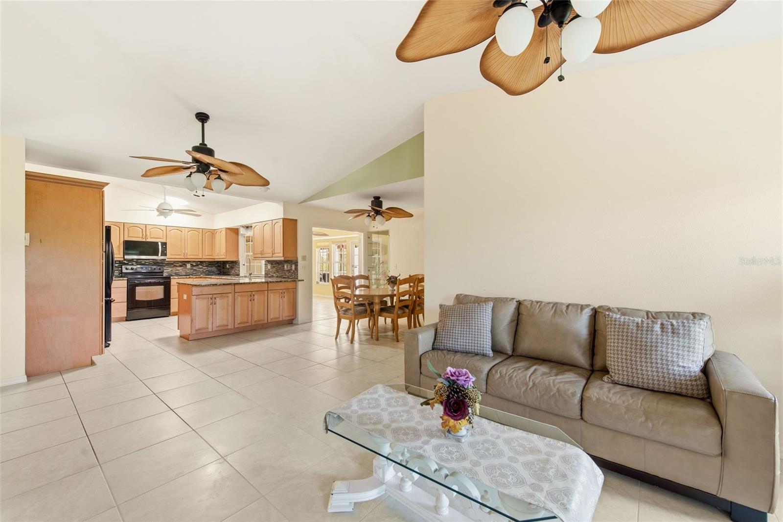 880 LEMON BAY DR — photo 32