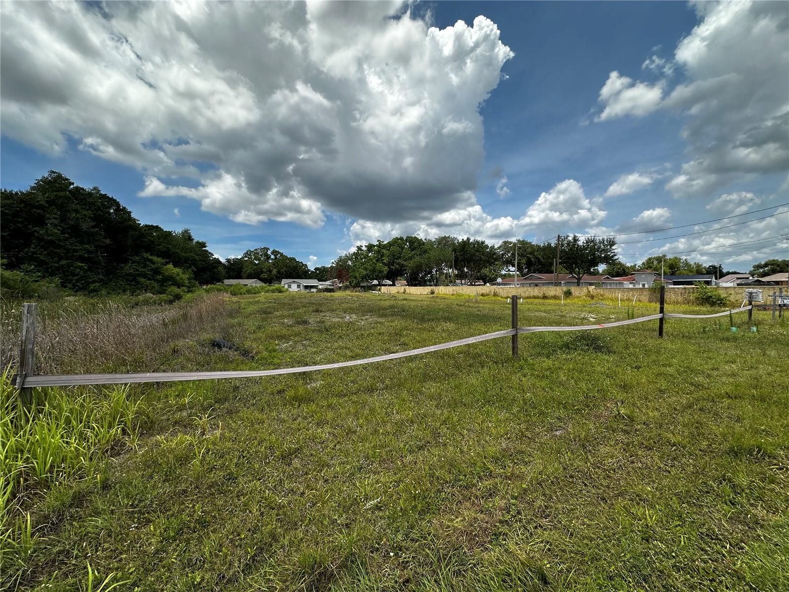 11580 HENDERSON RD — photo 2