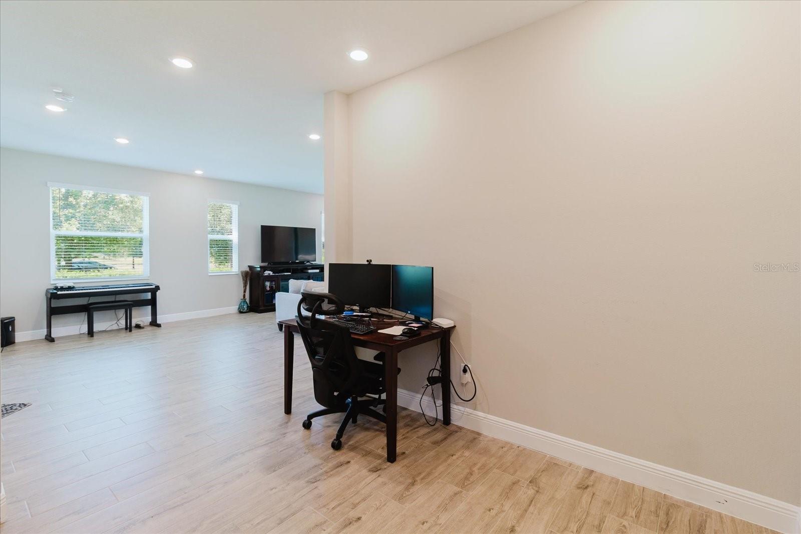 4531 ALMADA LN SE — photo 24