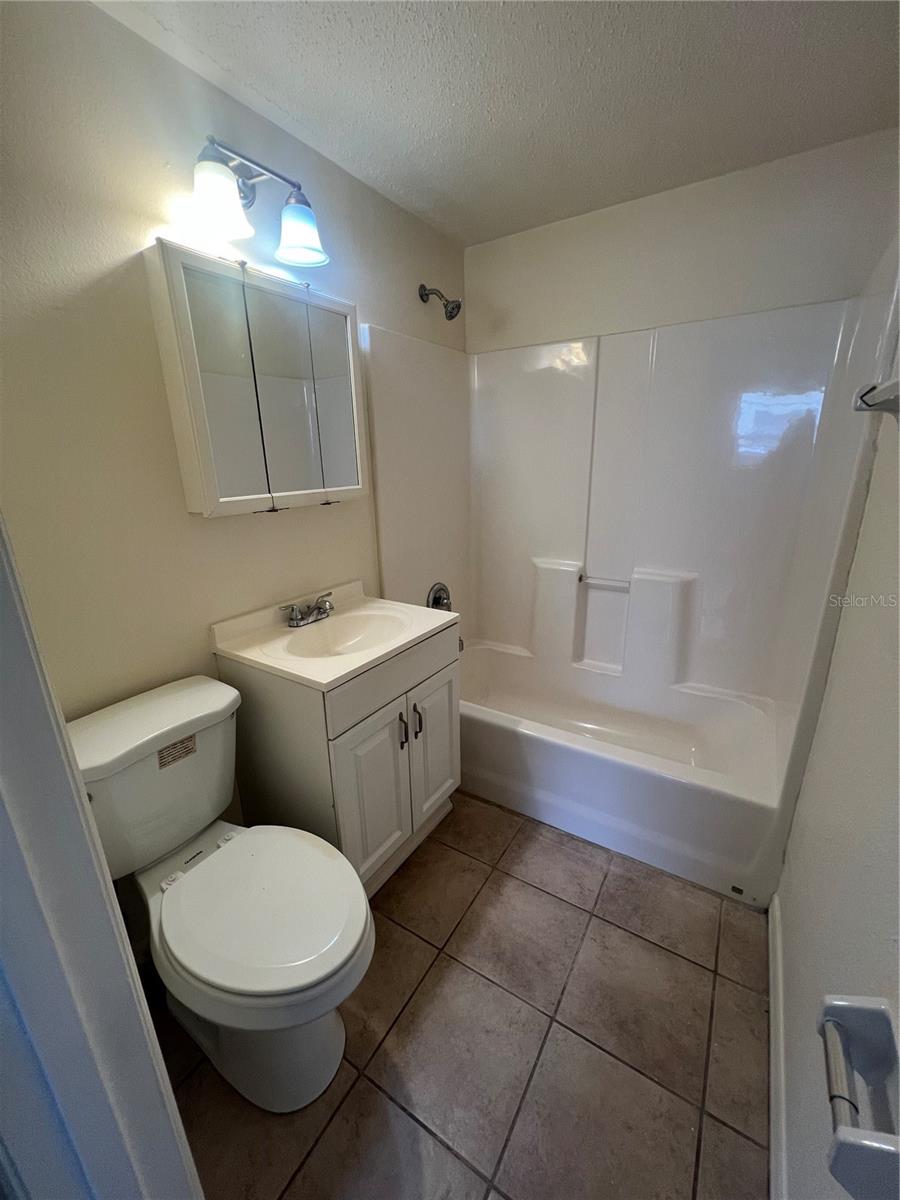275 PINEAPPLE ST #B — photo 7