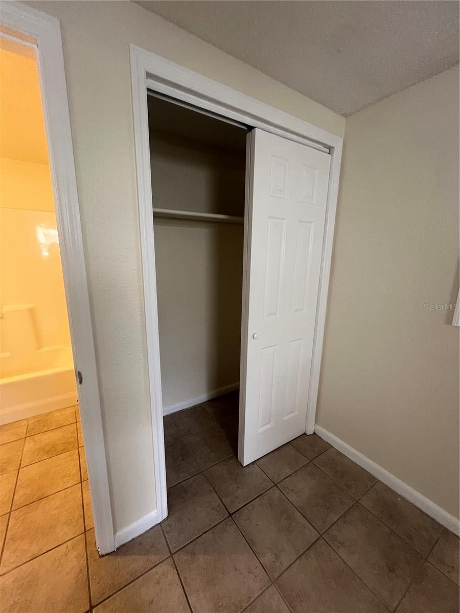 275 PINEAPPLE ST #B — photo 8