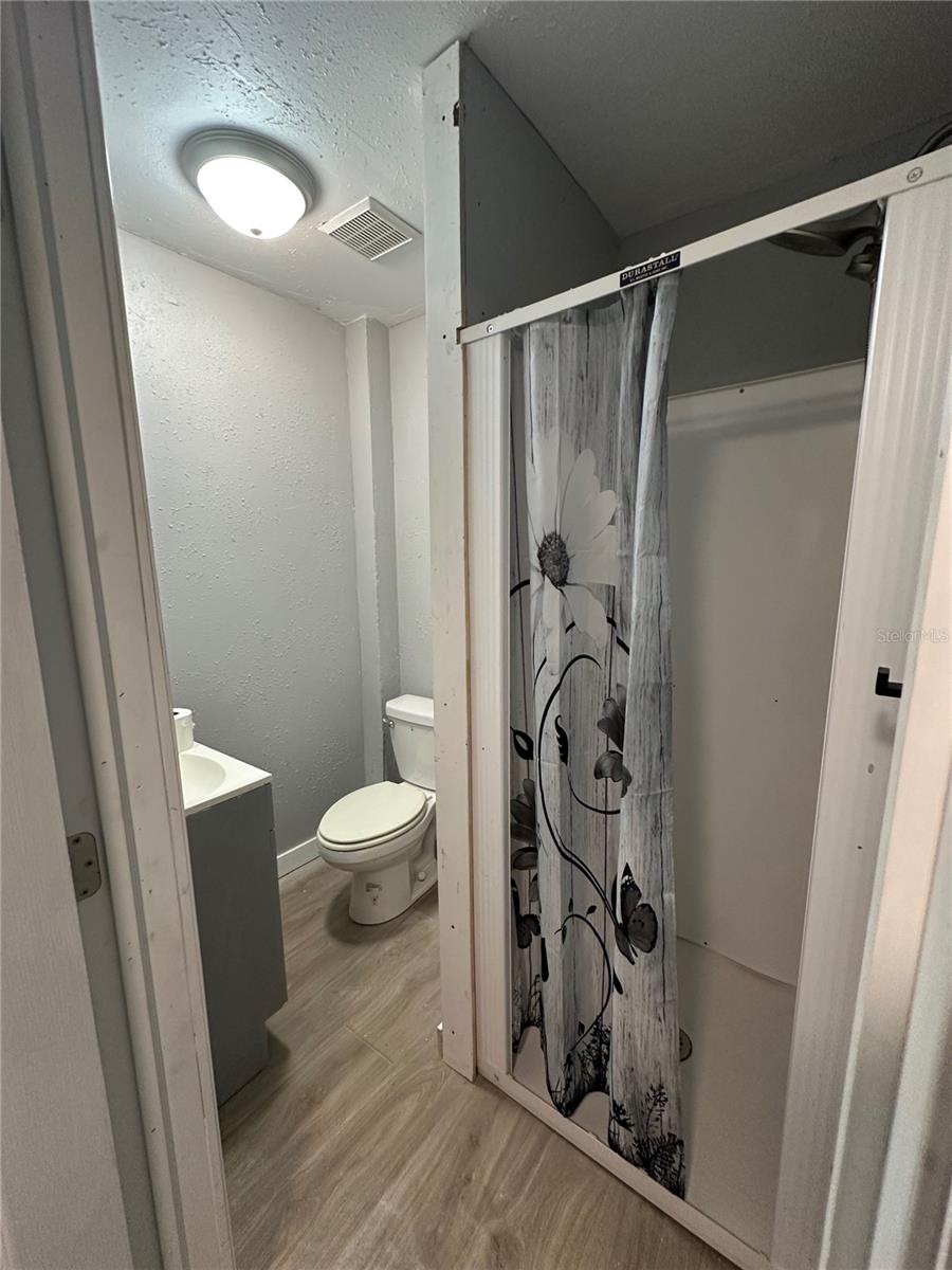 7759 ESTATES DR — photo 55