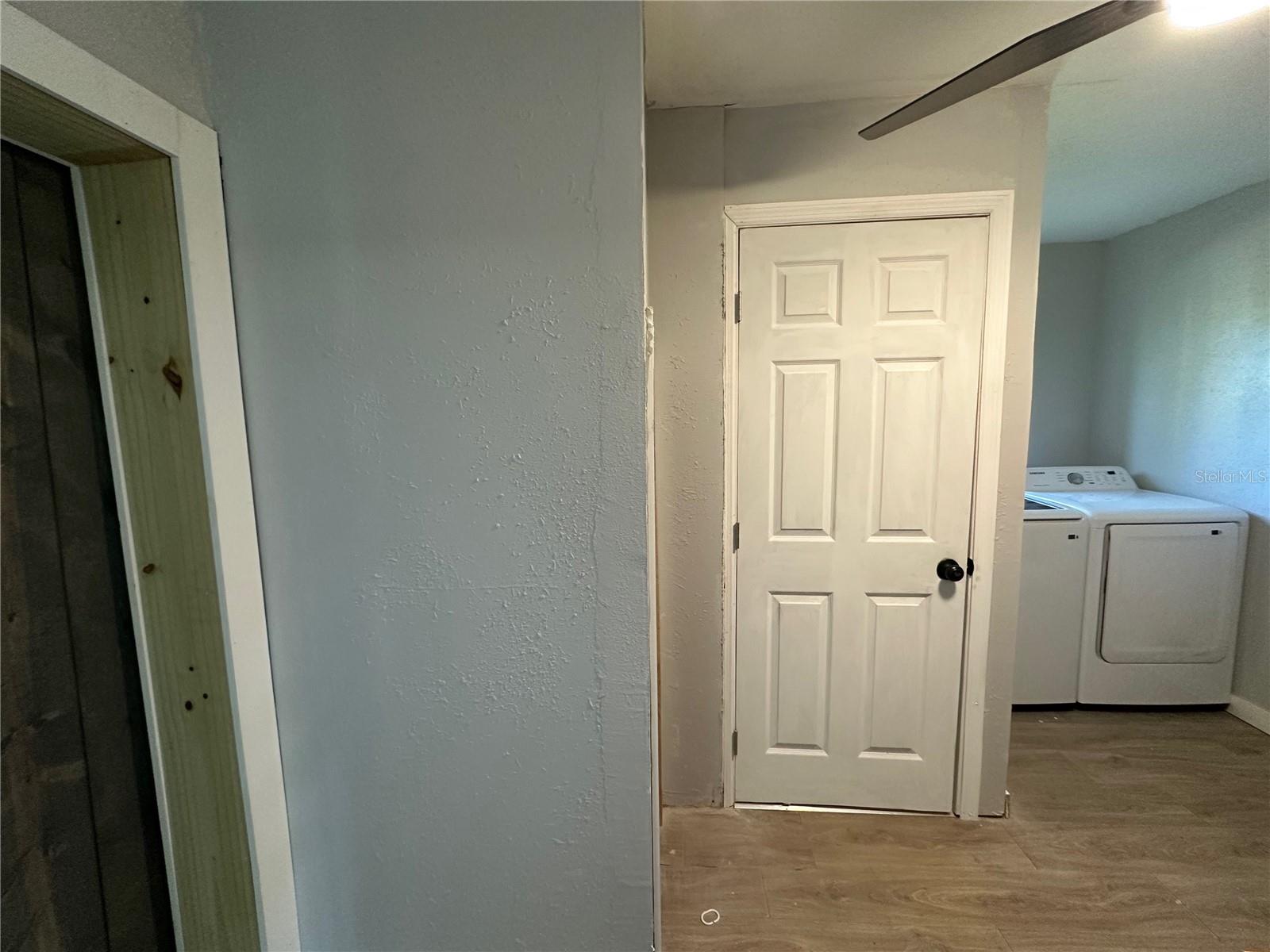 7759 ESTATES DR — photo 57