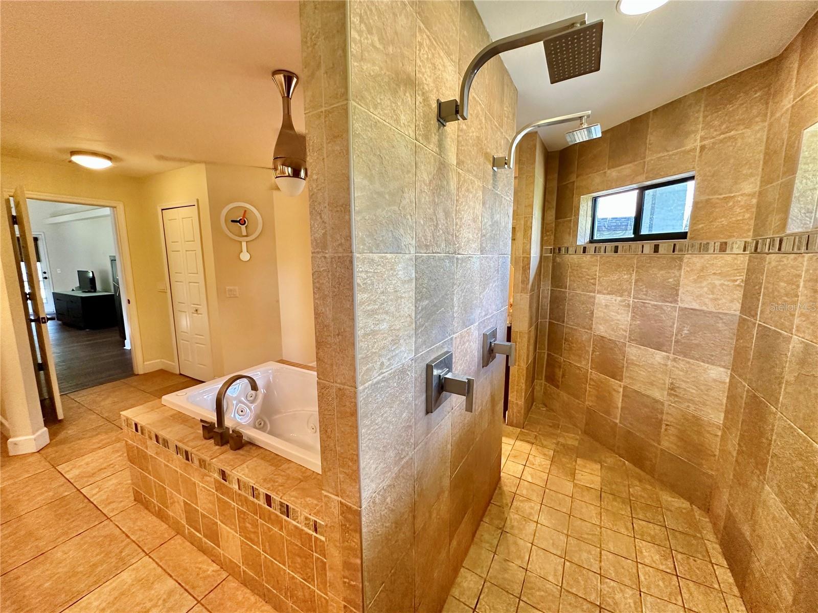 7759 ESTATES DR — photo 23