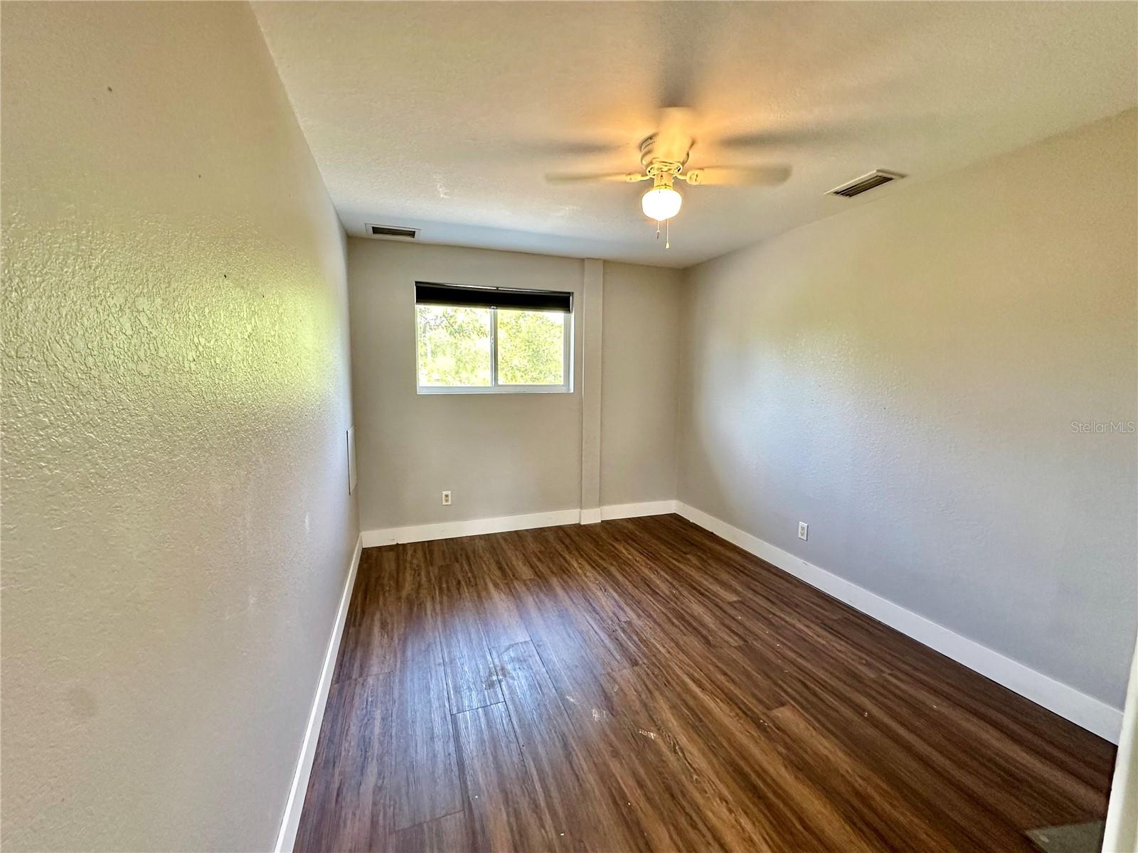 7759 ESTATES DR — photo 64