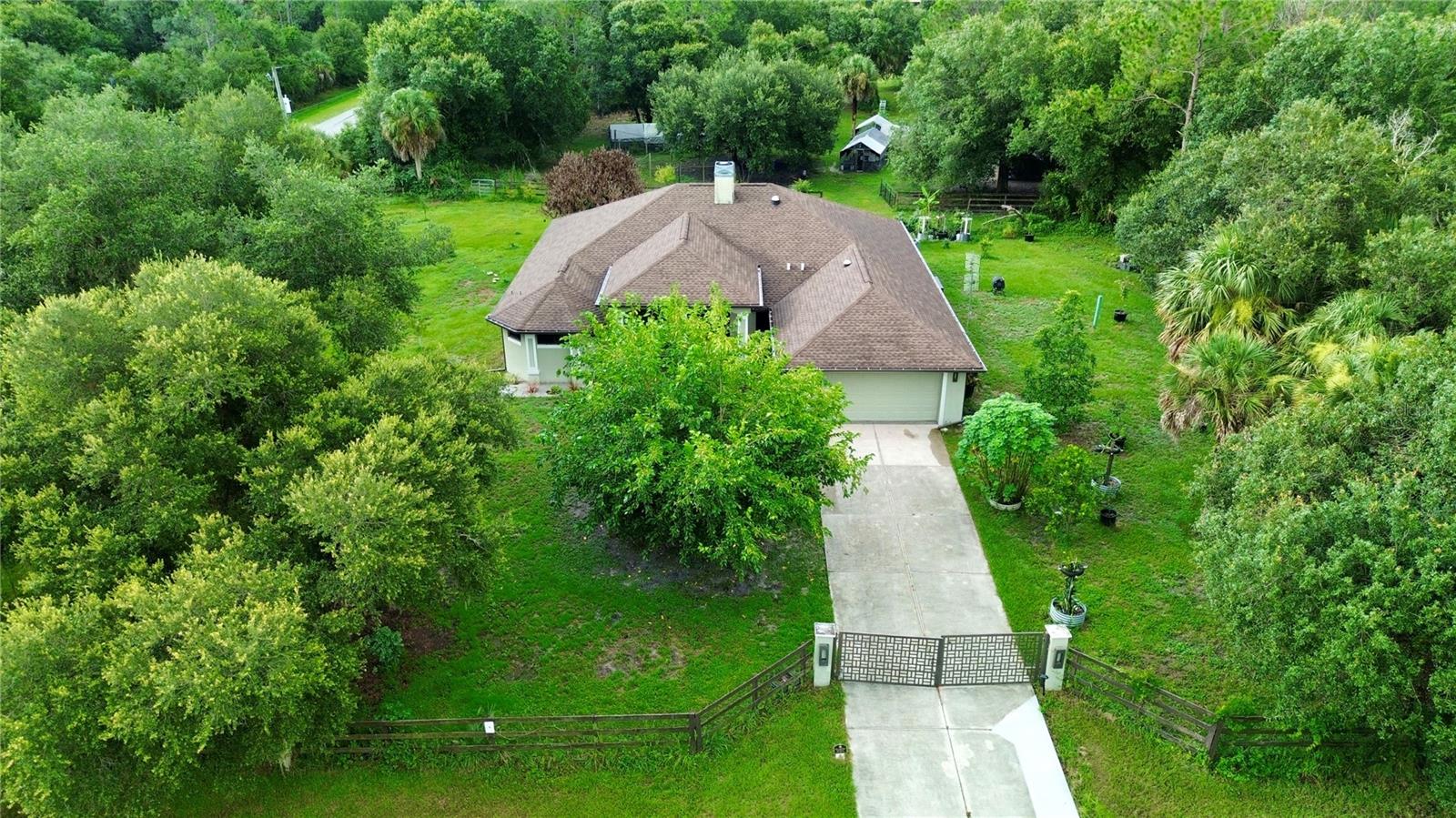 7759 ESTATES DR — photo 81