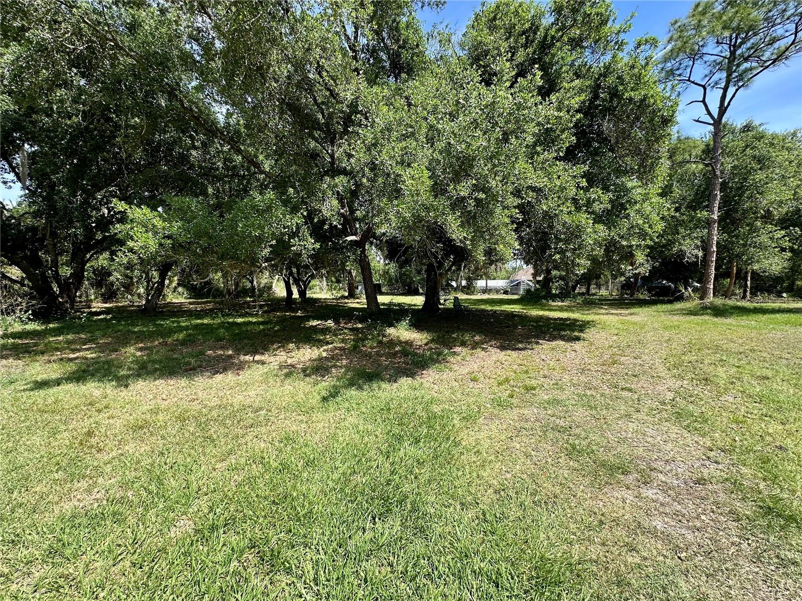 7759 ESTATES DR — photo 73