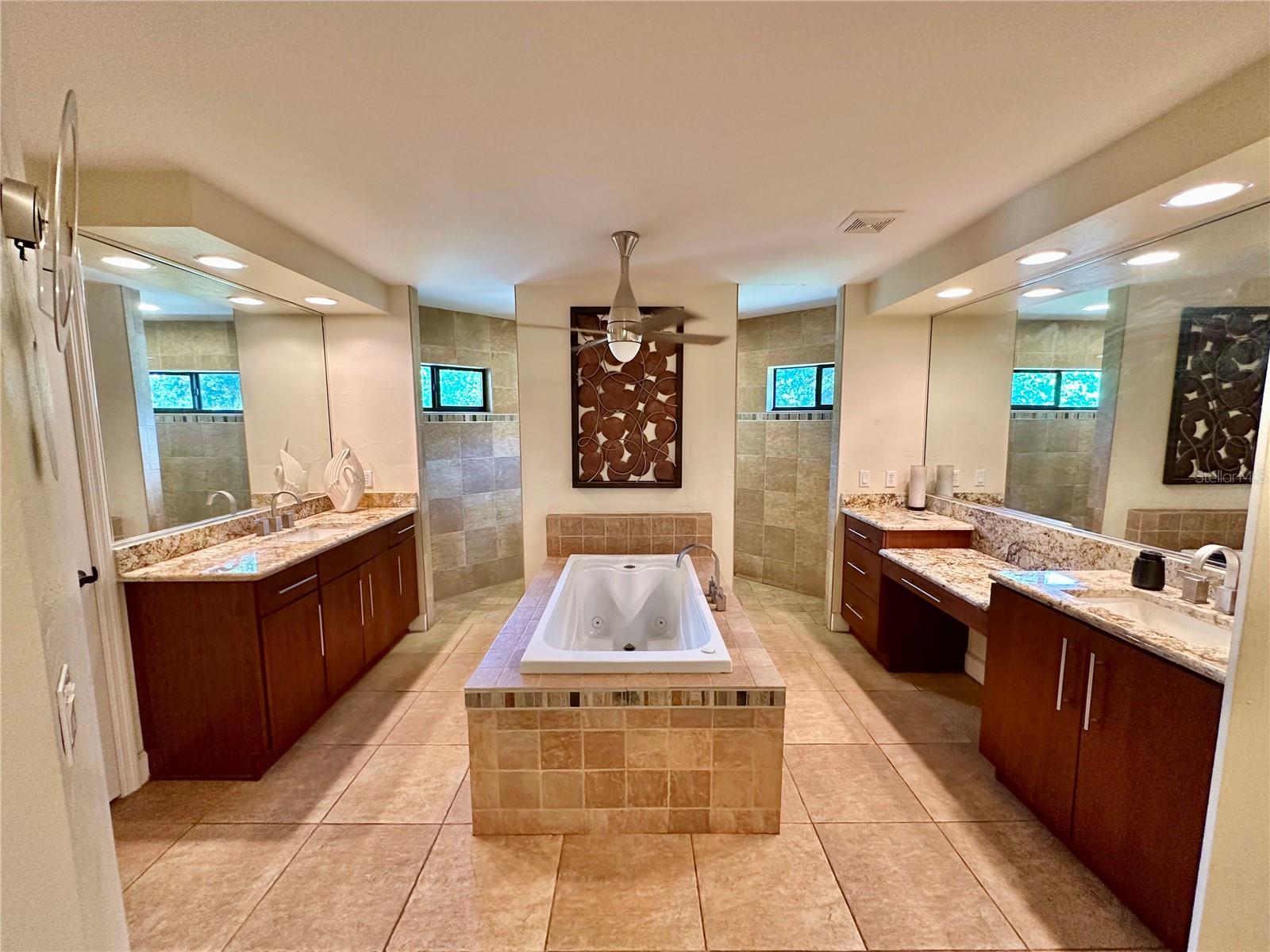 7759 ESTATES DR — photo 21