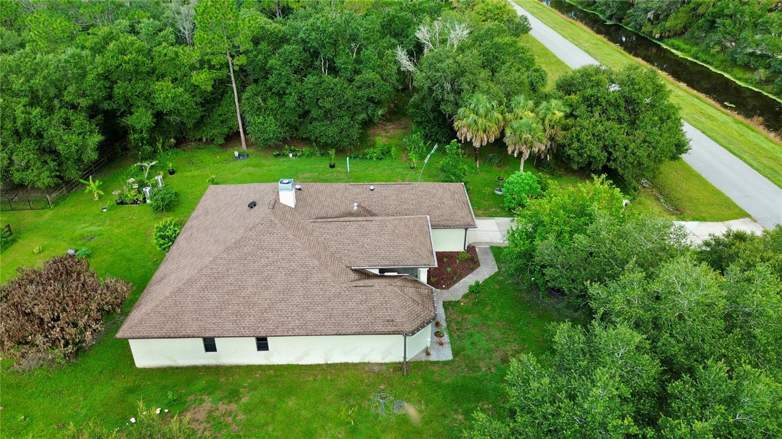 7759 ESTATES DR — photo 82