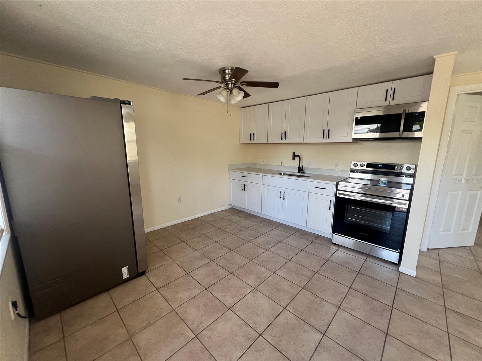 255 PINEAPPLE ST #3 — photo 7