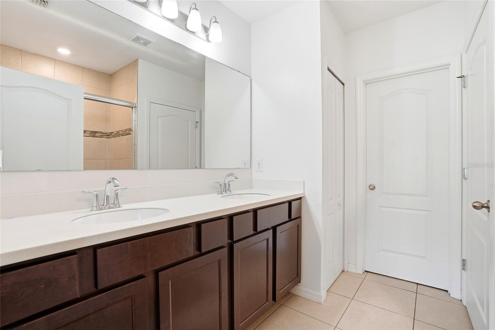 4521 REISSWOOD LOOP — photo 16