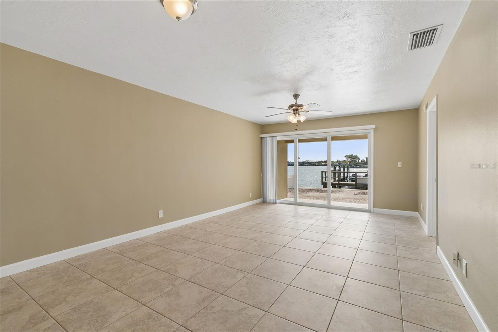 2307 BAY BLVD — photo 26