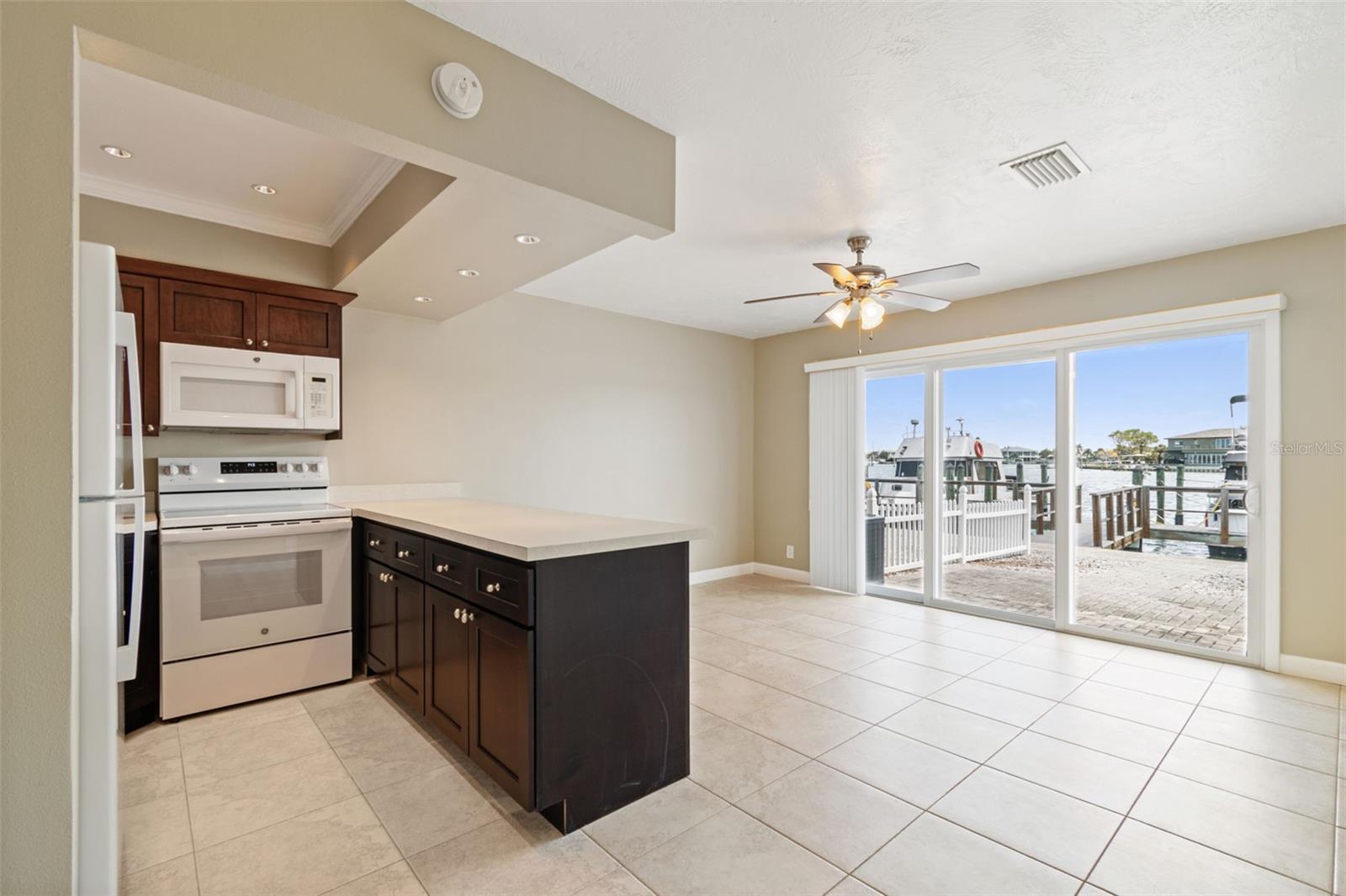 2307 BAY BLVD — photo 48