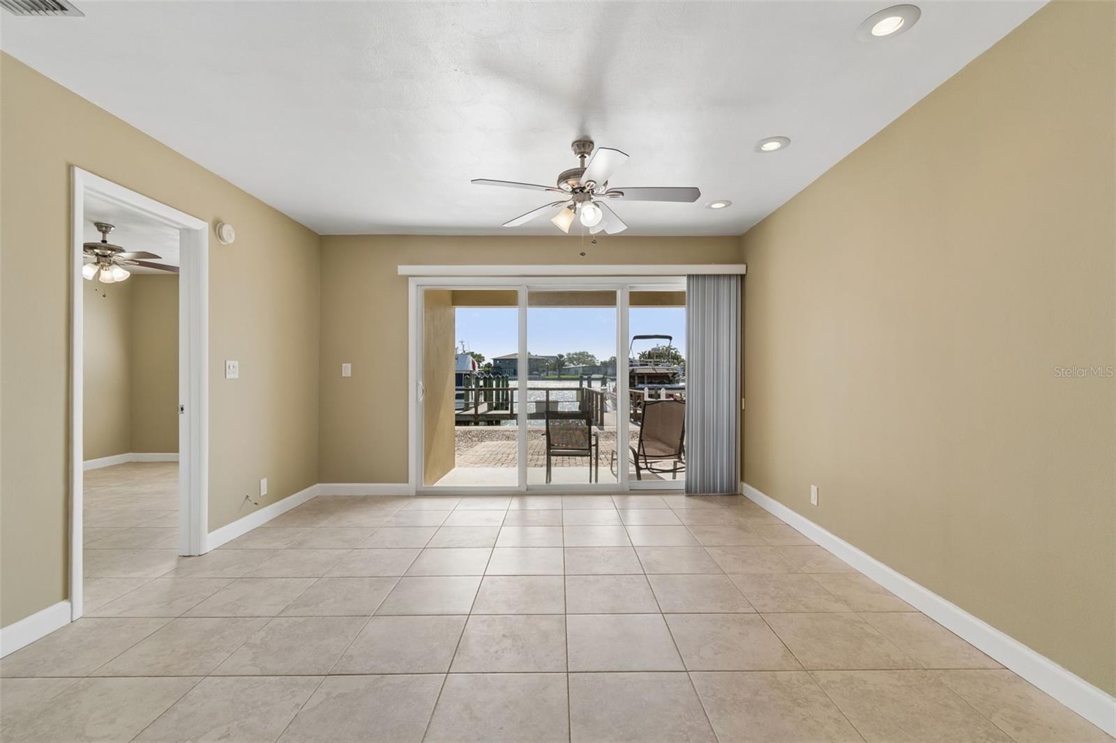 2307 BAY BLVD — photo 39