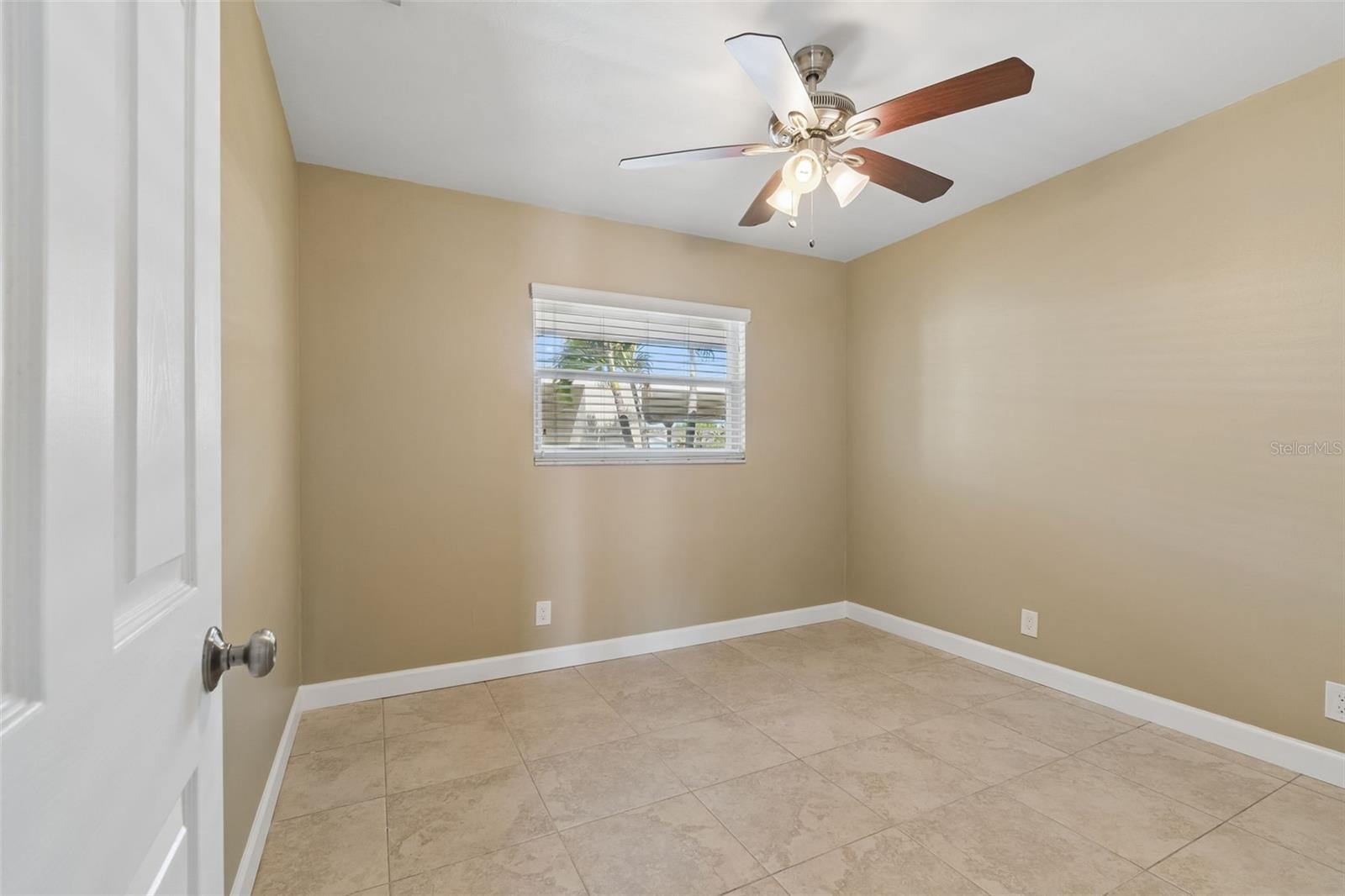 2307 BAY BLVD — photo 42