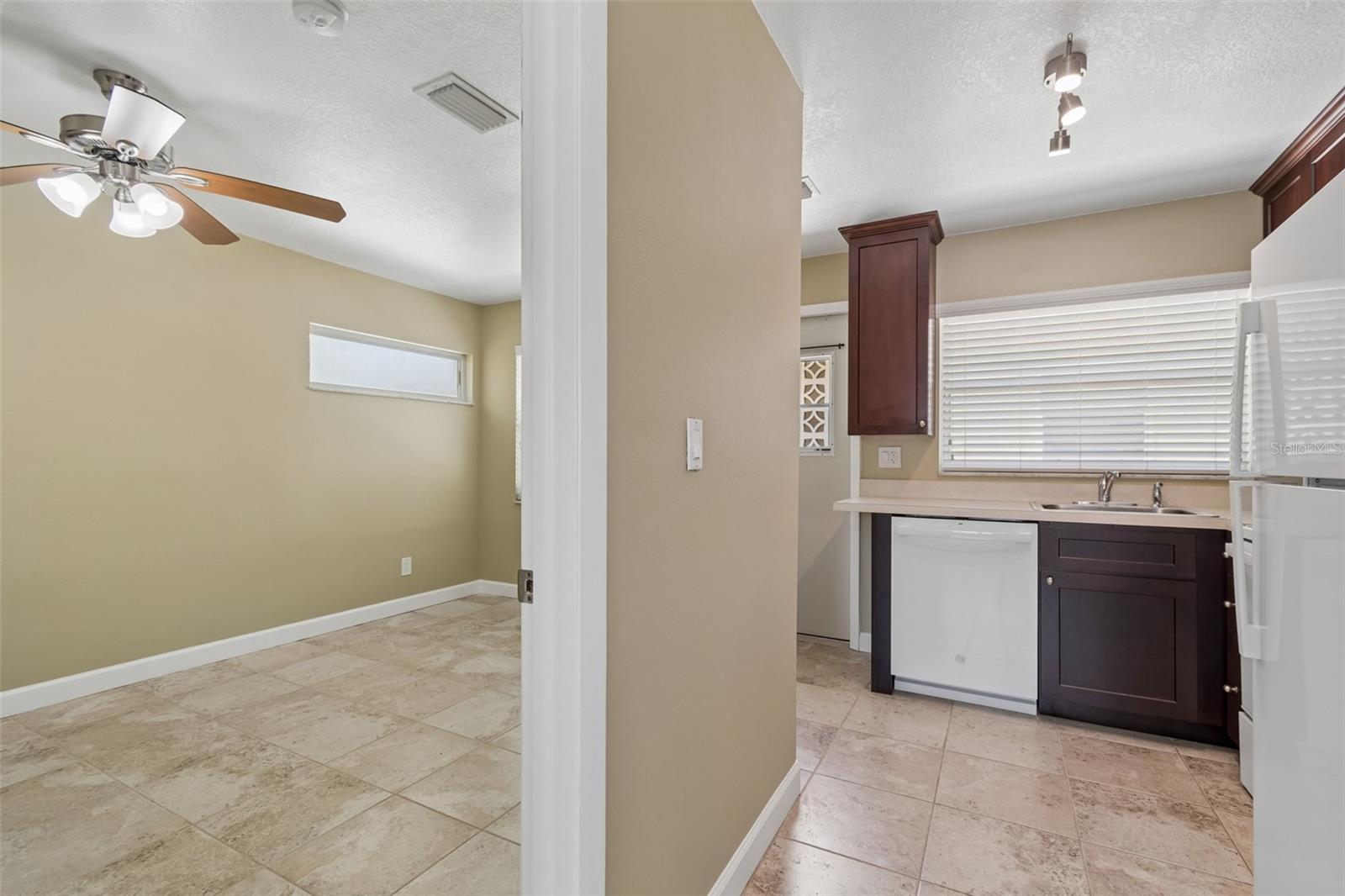 2307 BAY BLVD — photo 80