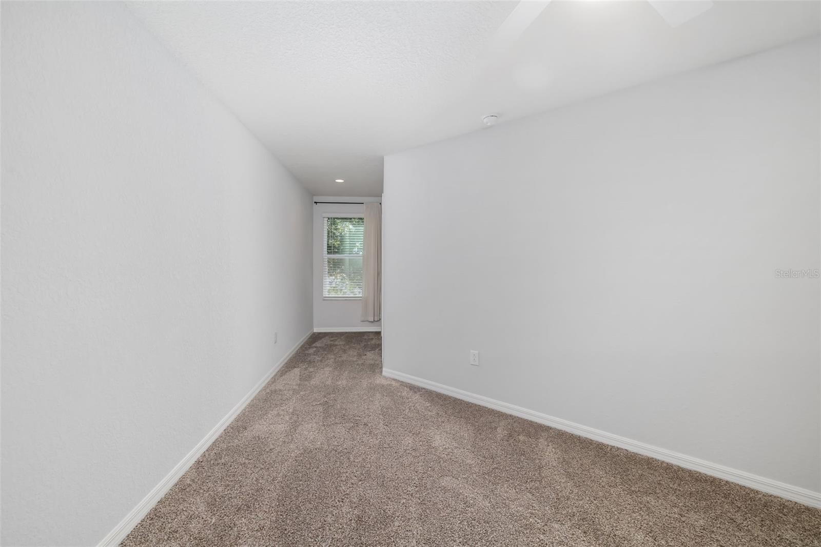 1306 GRANTHAM DR — photo 26