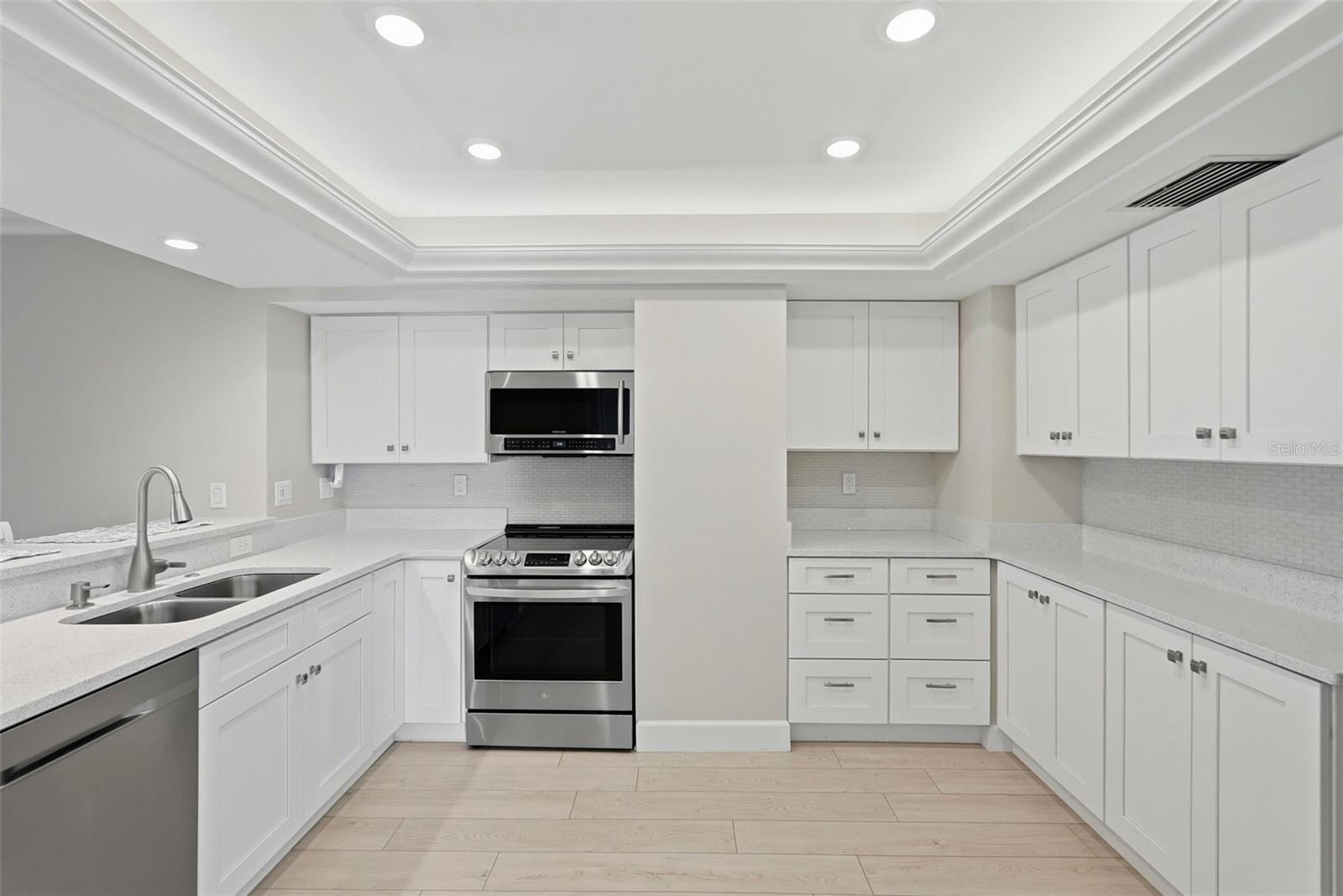 1100 PINELLAS BAYWAY S #G2 — photo 7