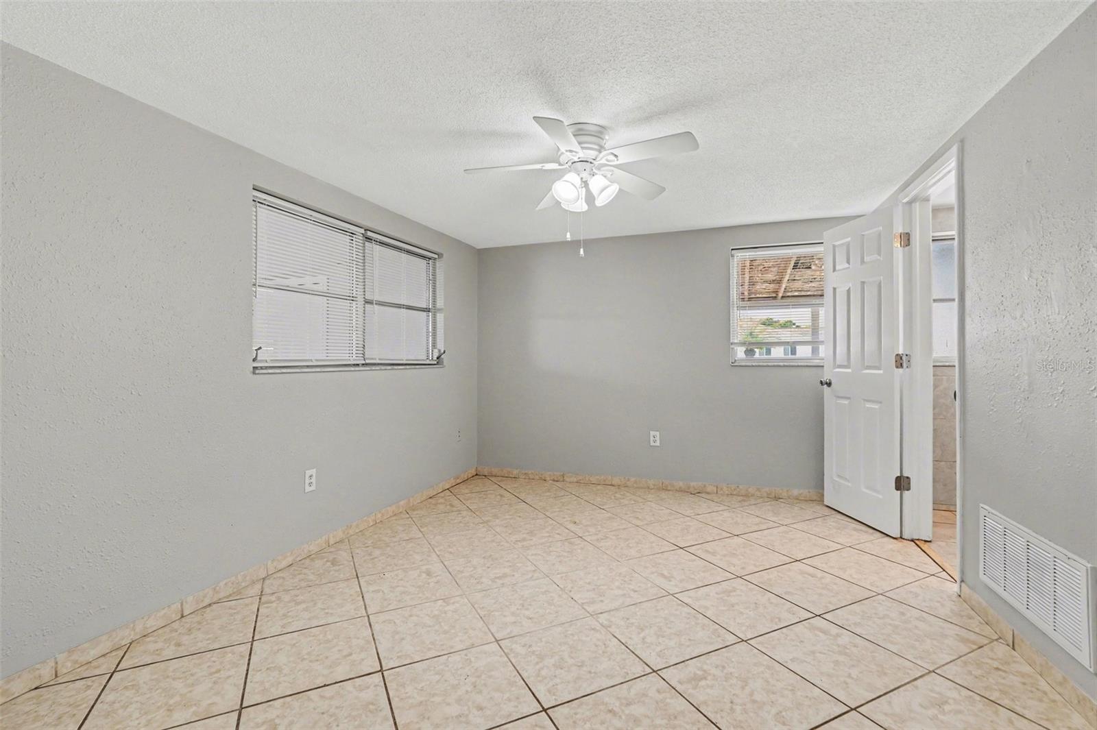 7836 LOTUS DR — photo 16