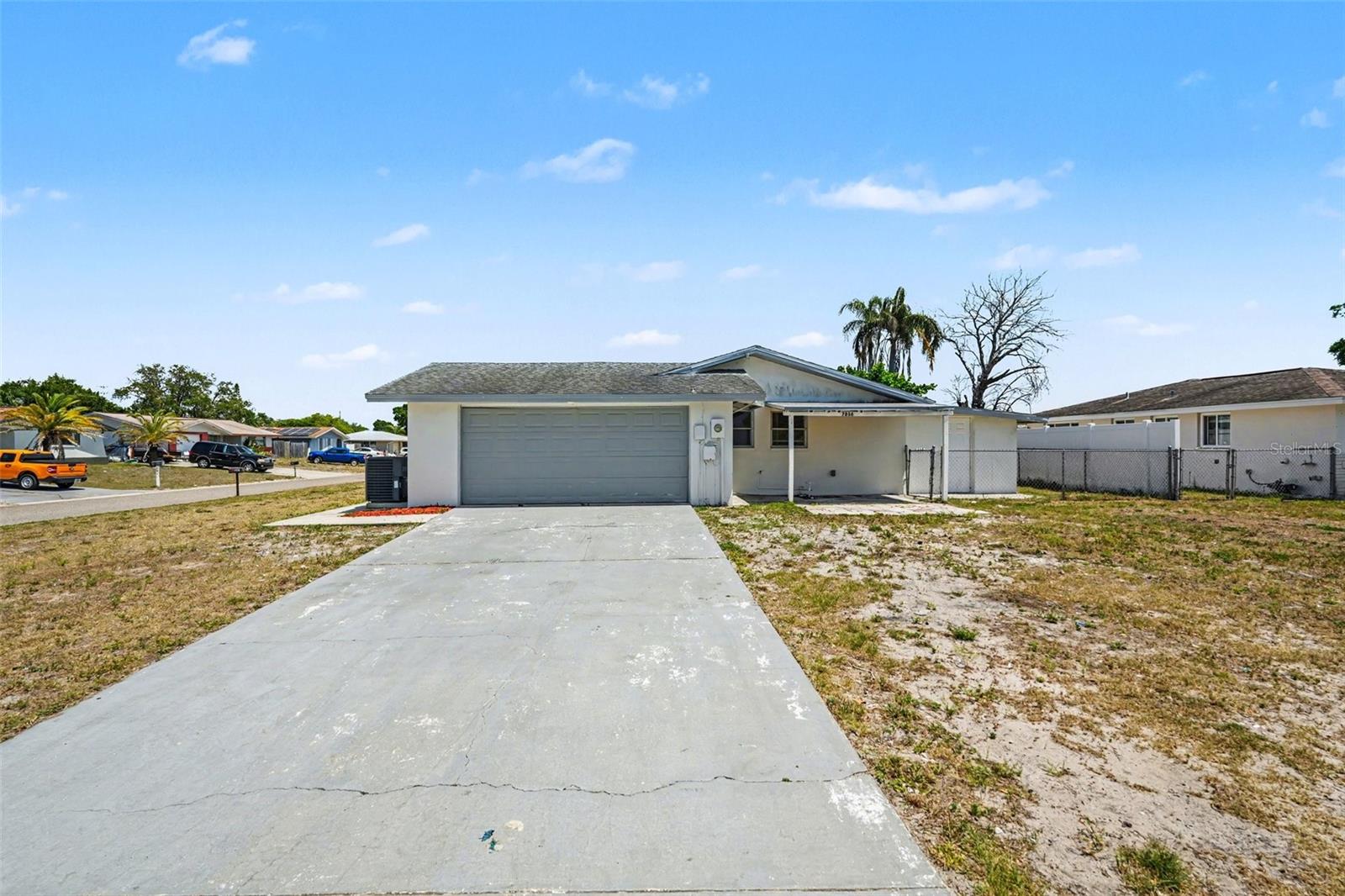 7836 LOTUS DR — photo 2
