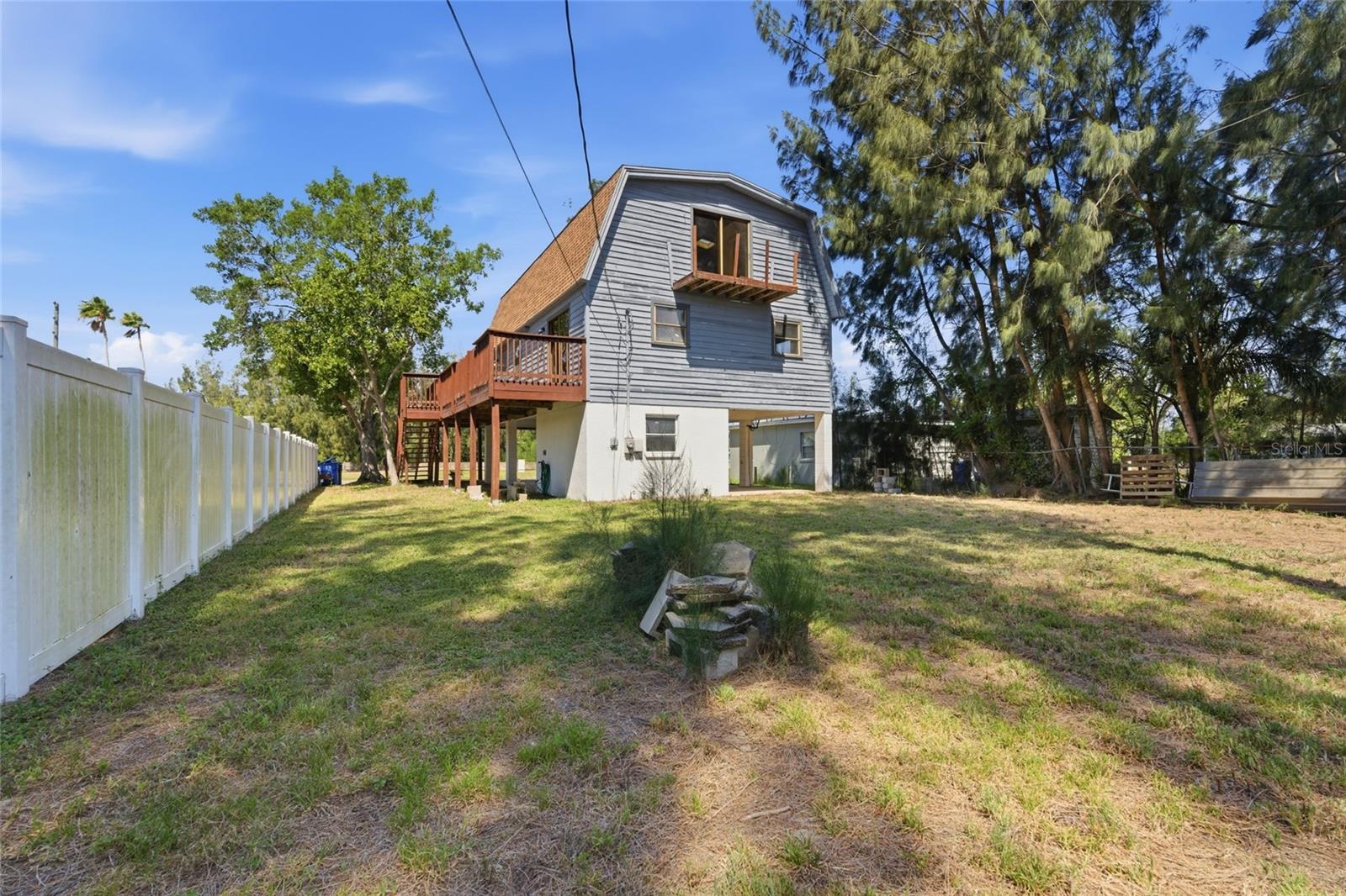 8221 RIVERSIDE DR NE — photo 44