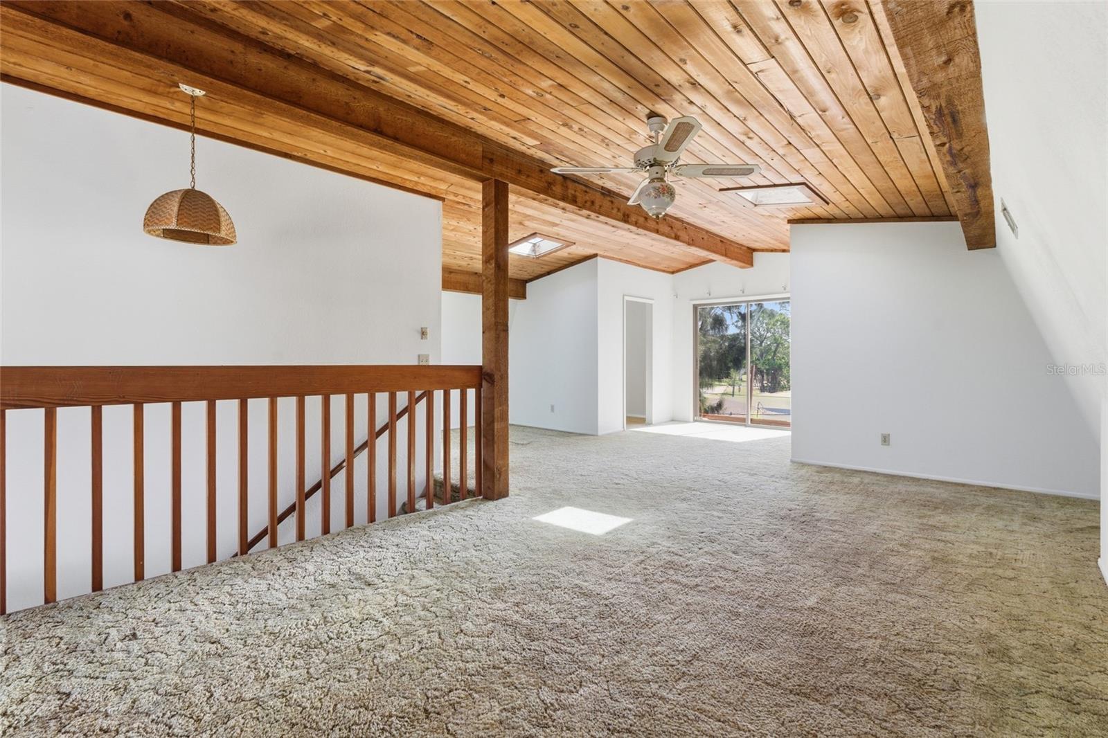 8221 RIVERSIDE DR NE — photo 24