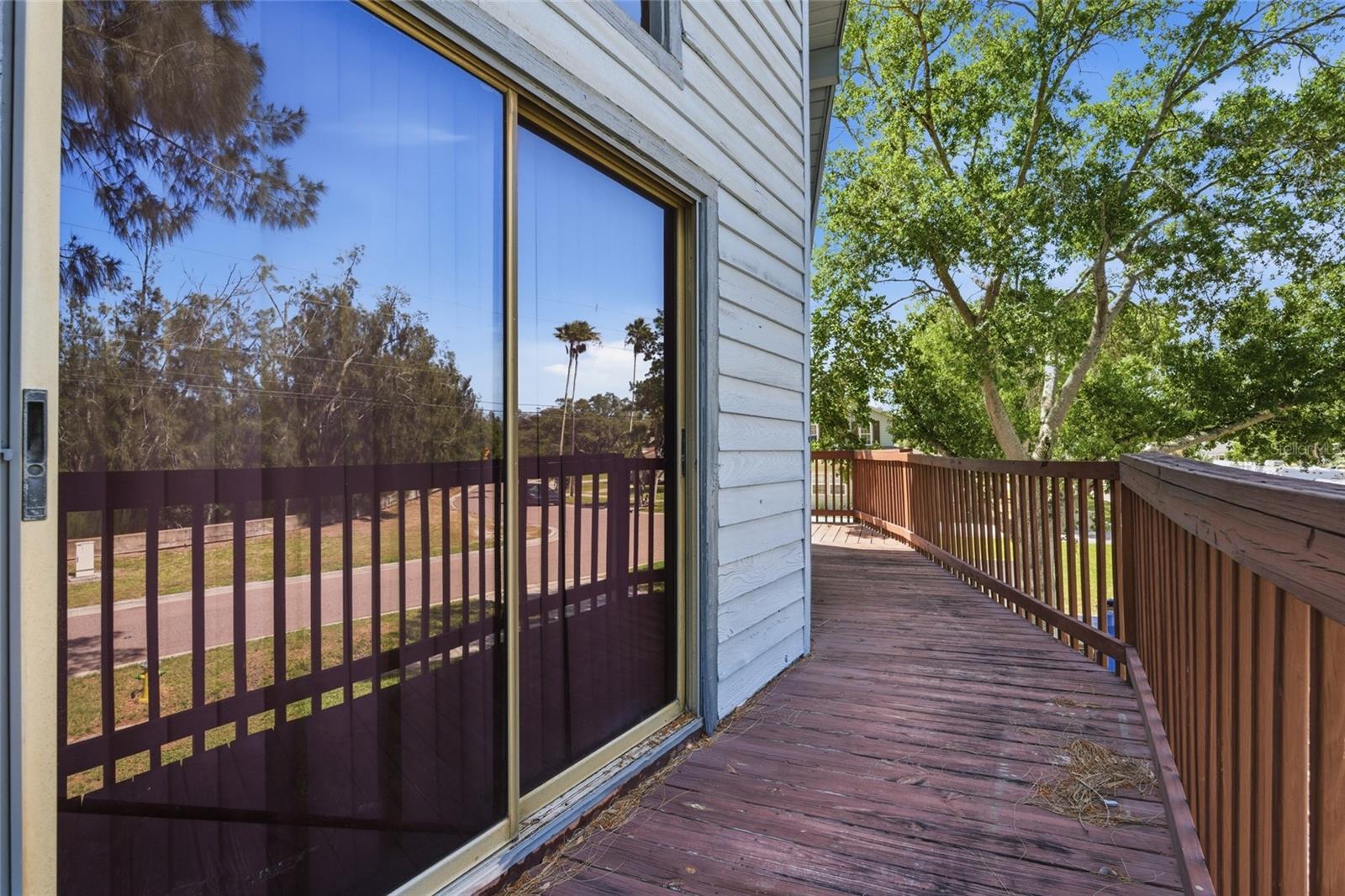 8221 RIVERSIDE DR NE — photo 39