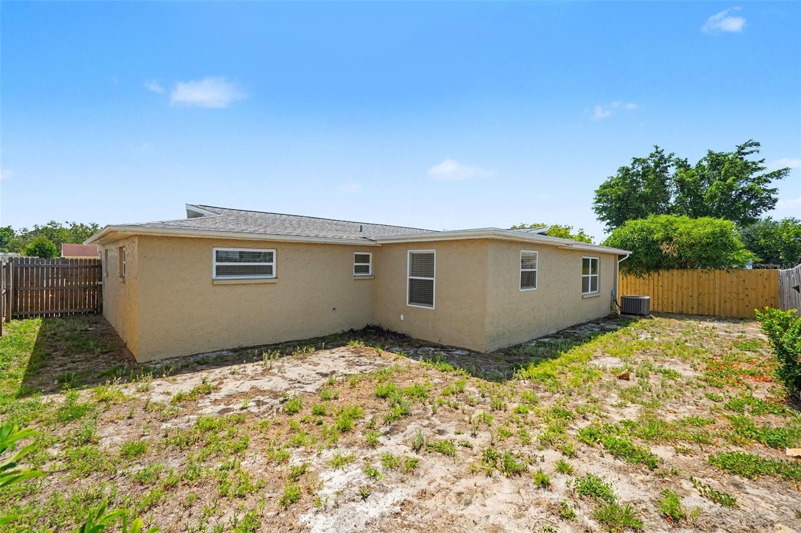 6337 BONAIRE AVE — photo 10