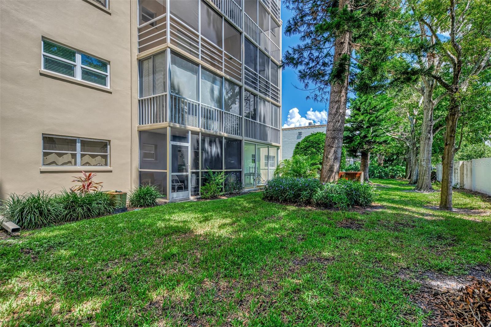 4460 IRONWOOD CIR #102A — photo 31