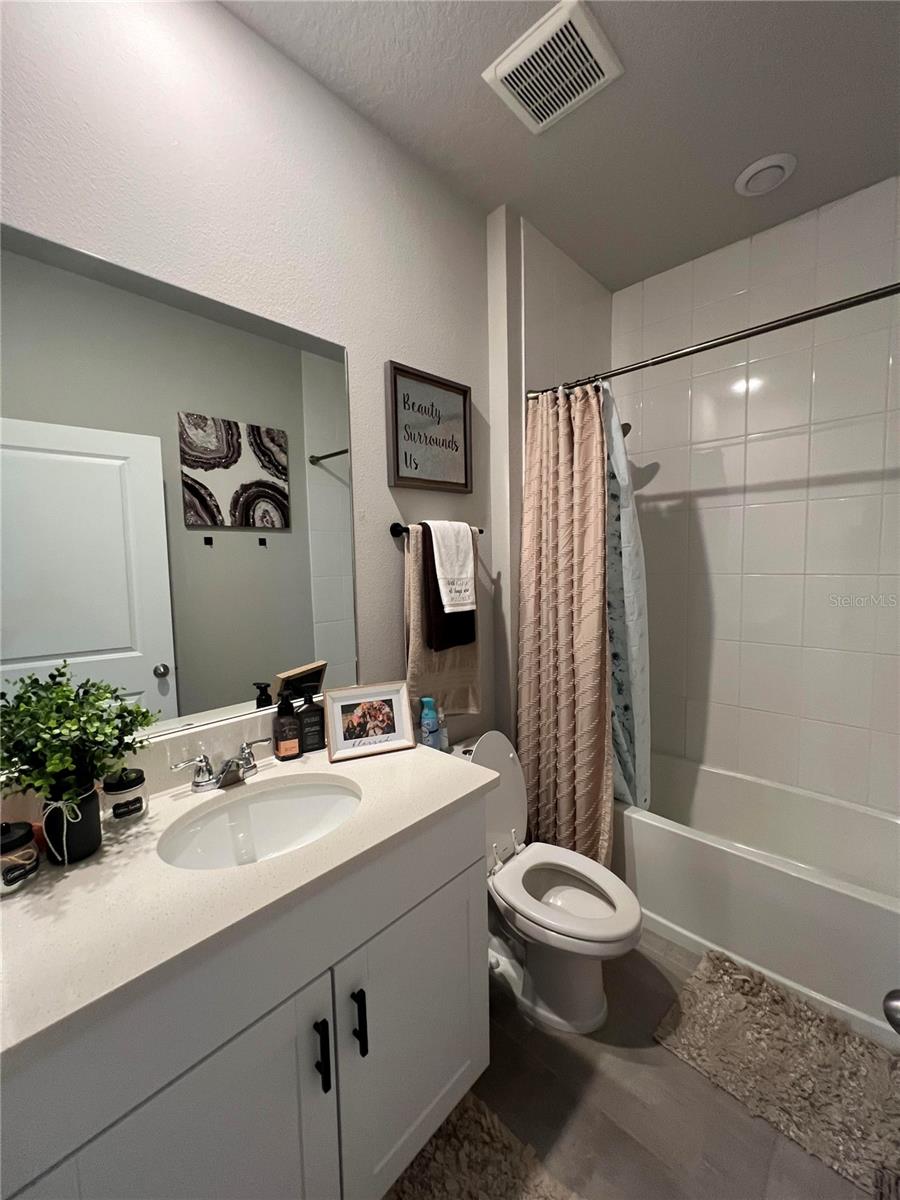 5511 BUNGALOW GROVE CT — photo 12
